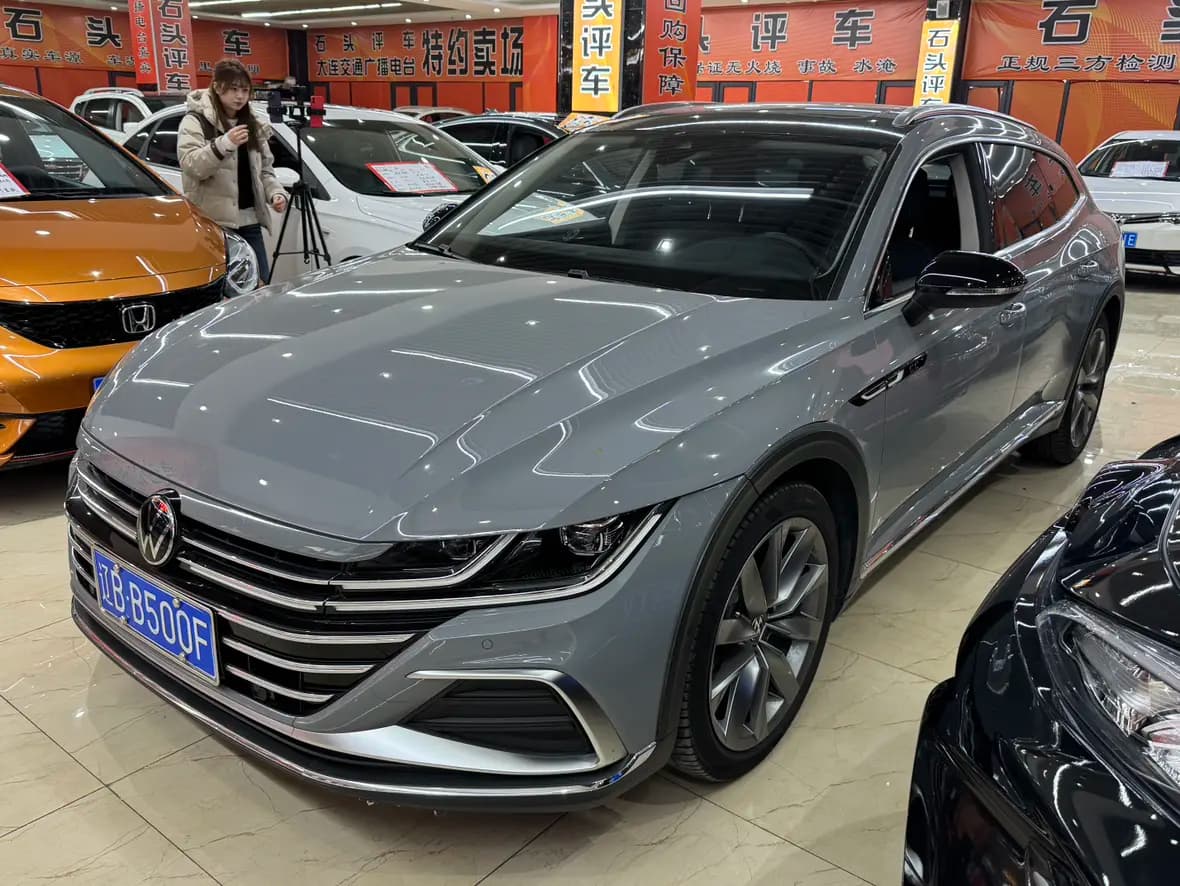Volkswagen Arteon 2024 г. 20085 км.