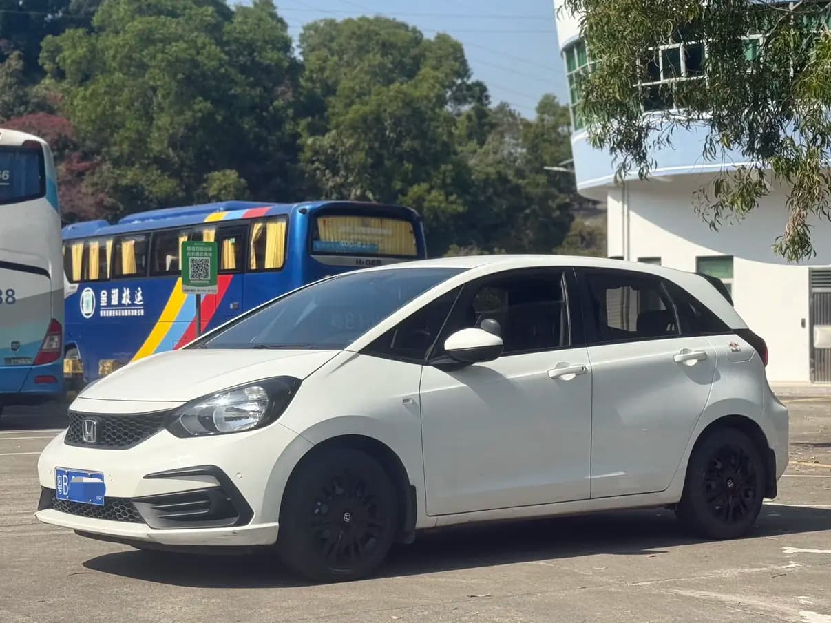 Honda Fit 2022 г. 34205 км.