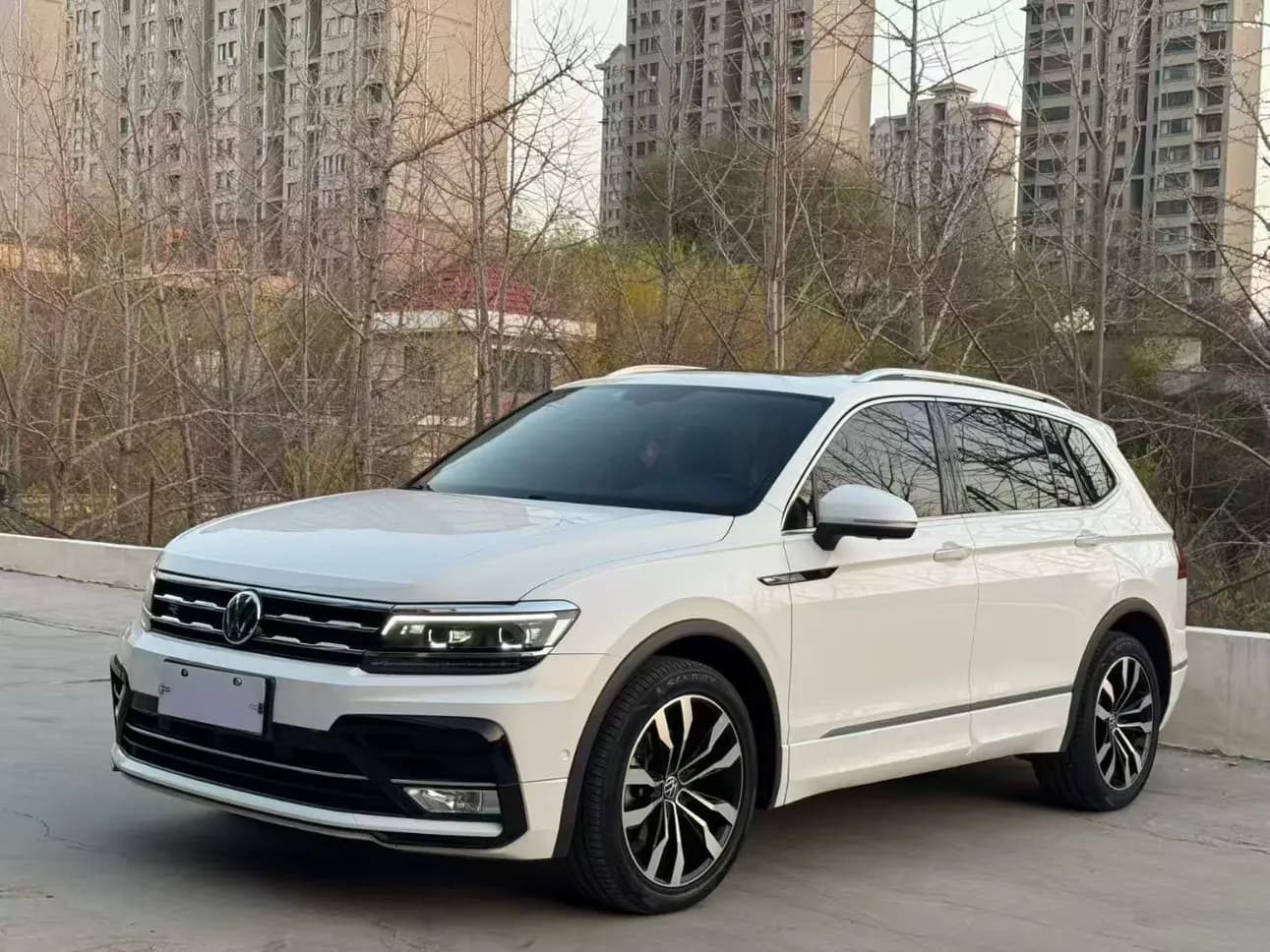Volkswagen Tiguan L 2021 г. 70067 км.