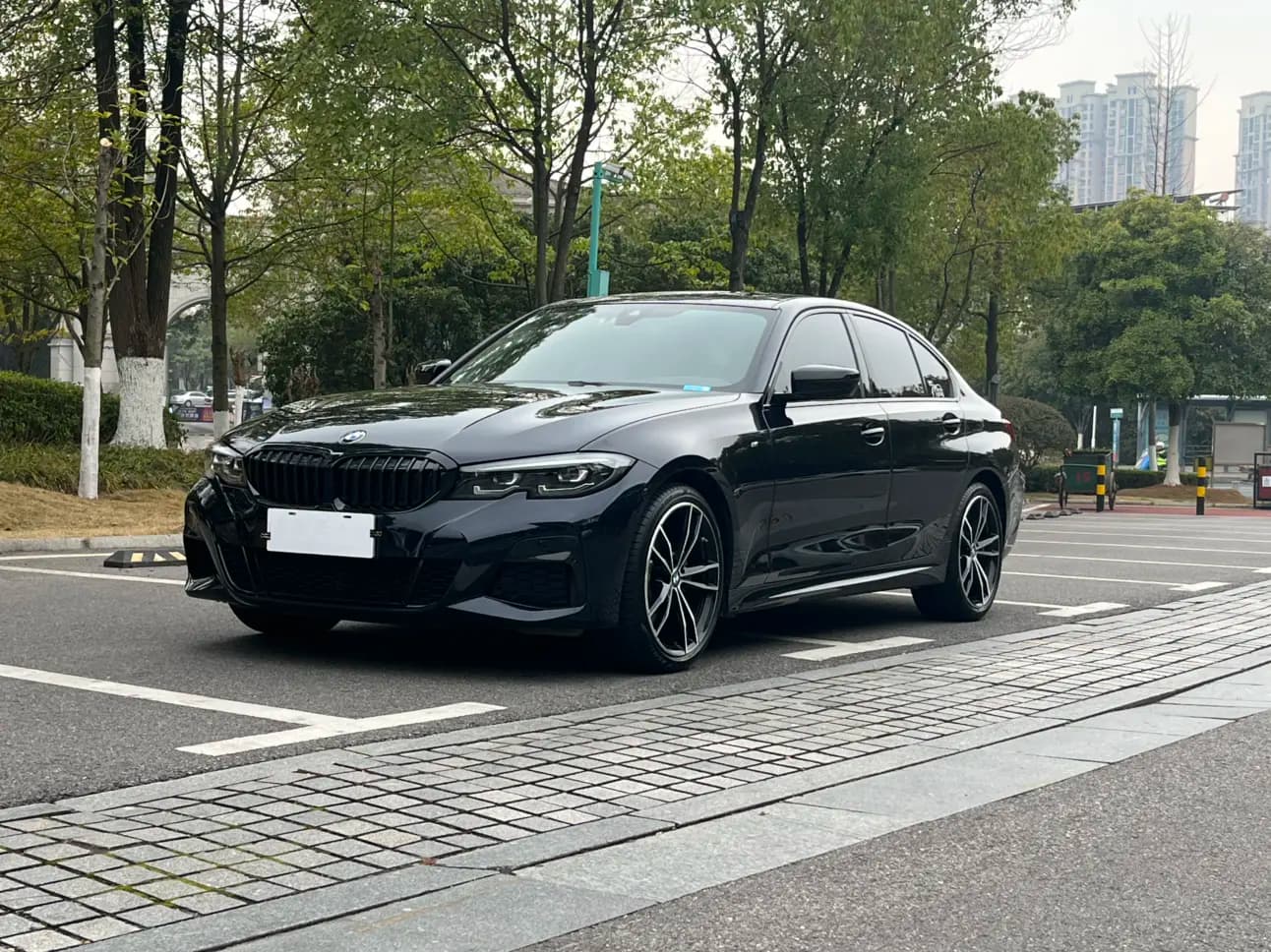BMW 3 Series 2022 г. 61004 км.