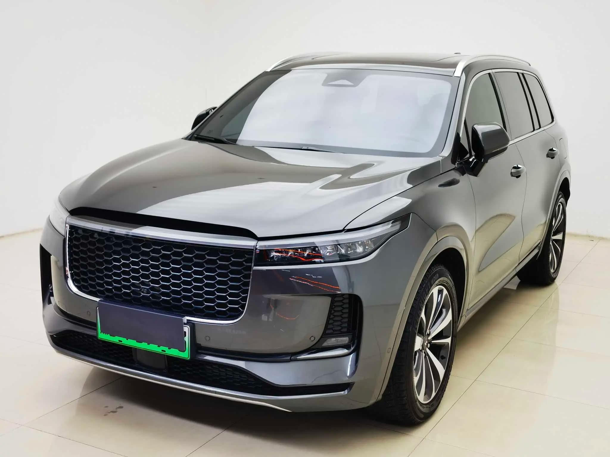 Lixiang ONE 2021 г. 65059 км.