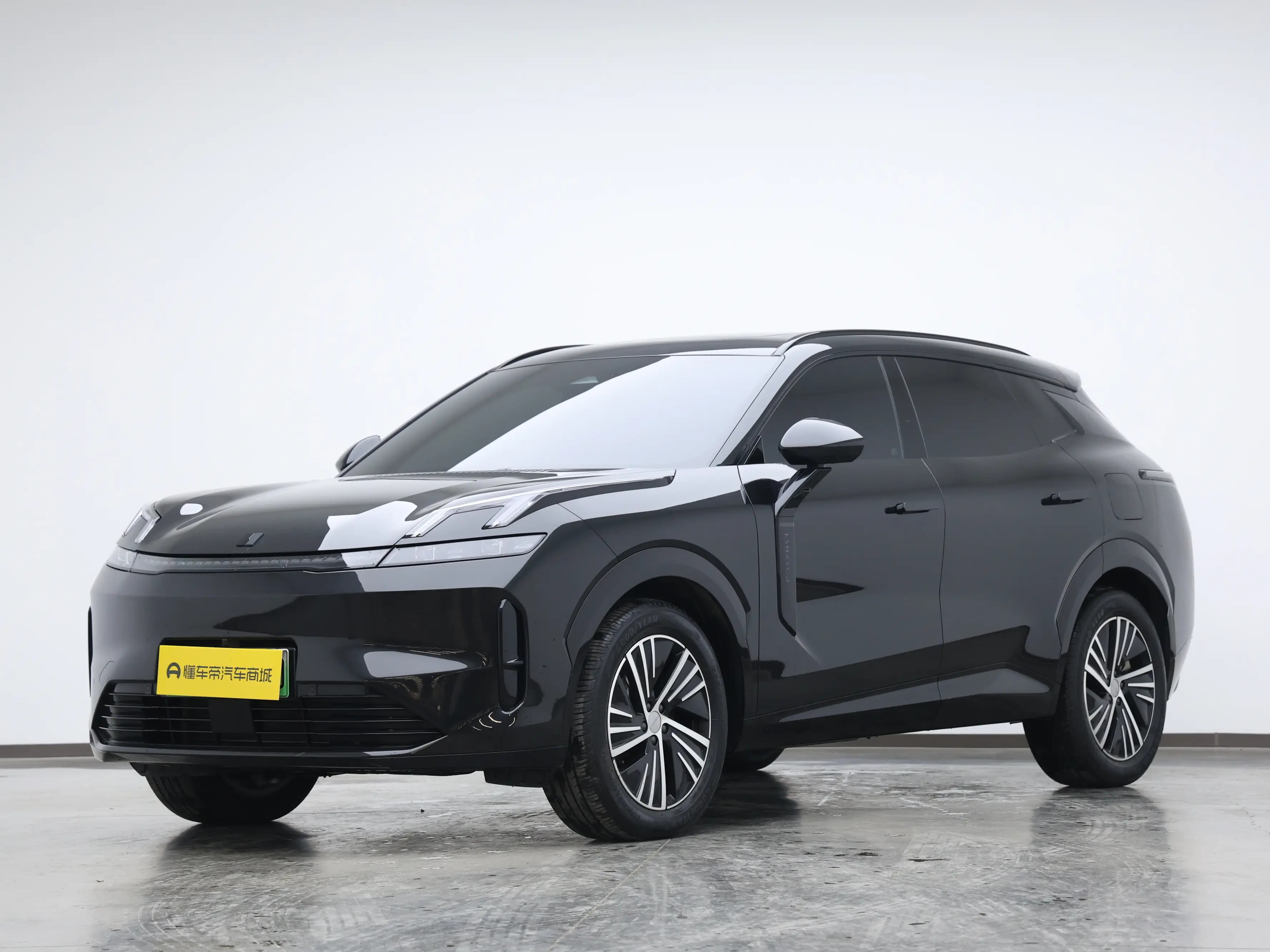 Lynk & Co 08 EM-P 2024 г. 14090 км.