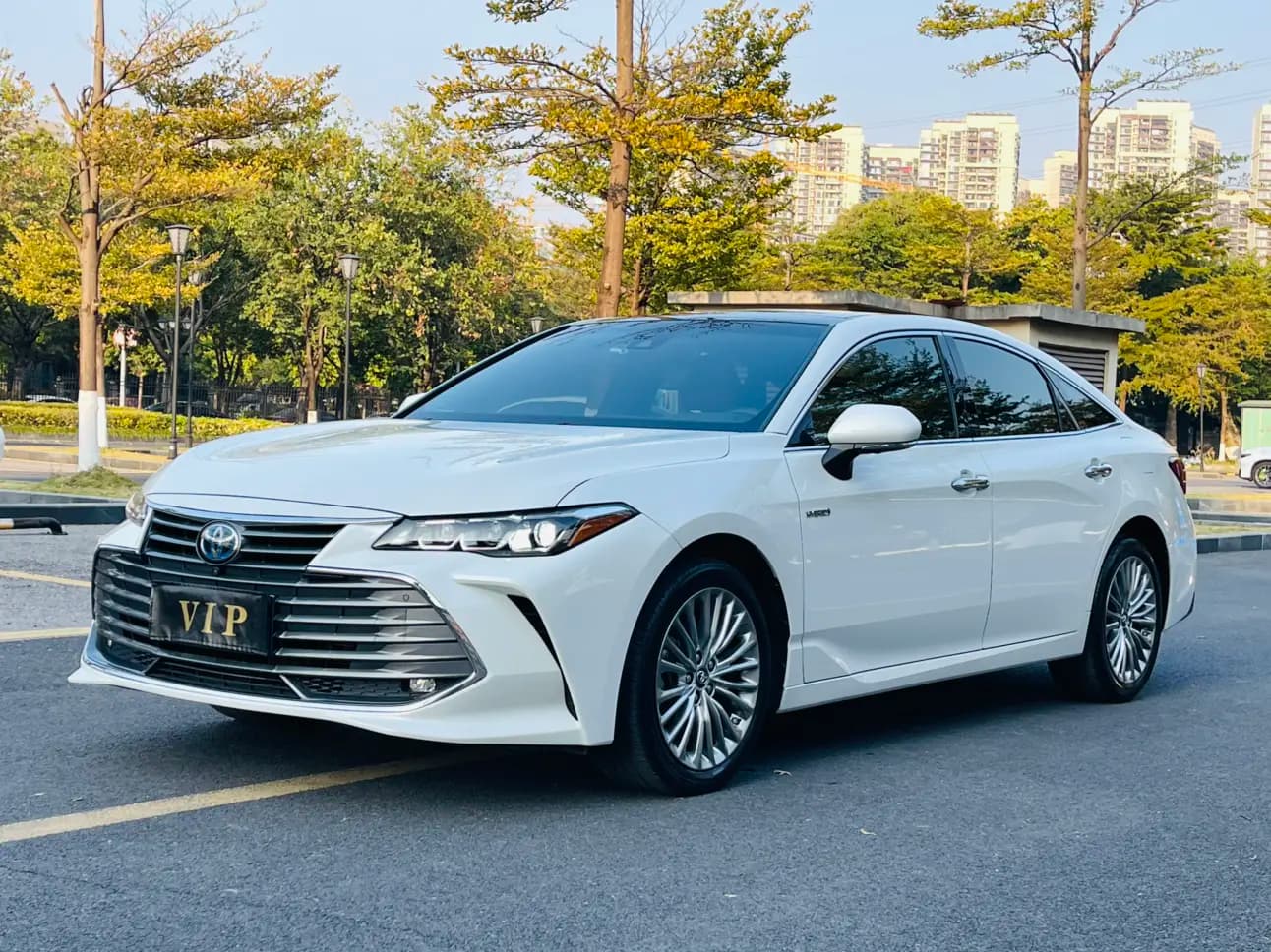 Toyota Avalon 2022 г. 68138 км.