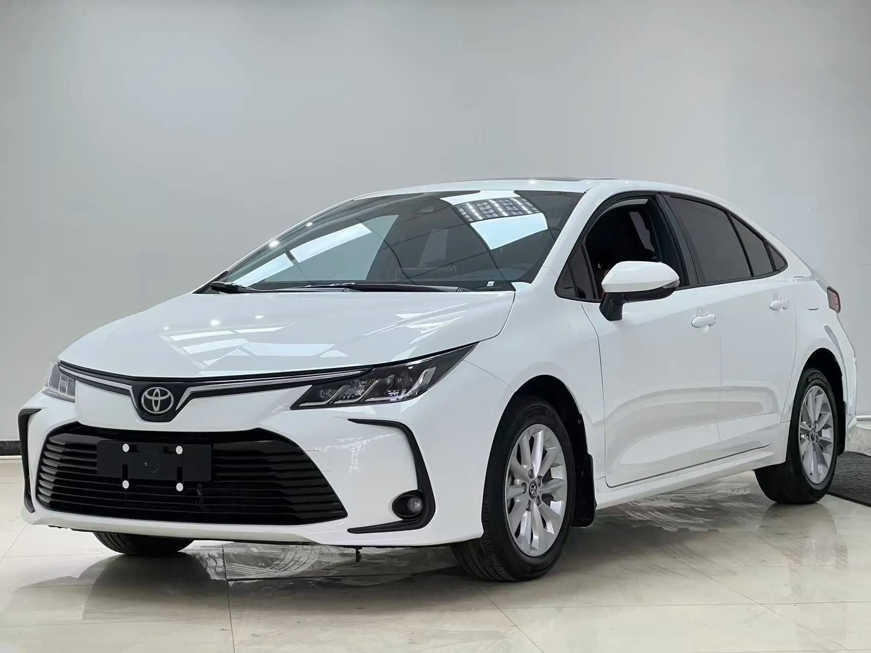 Toyota Corolla 2022 г. 35001 км.