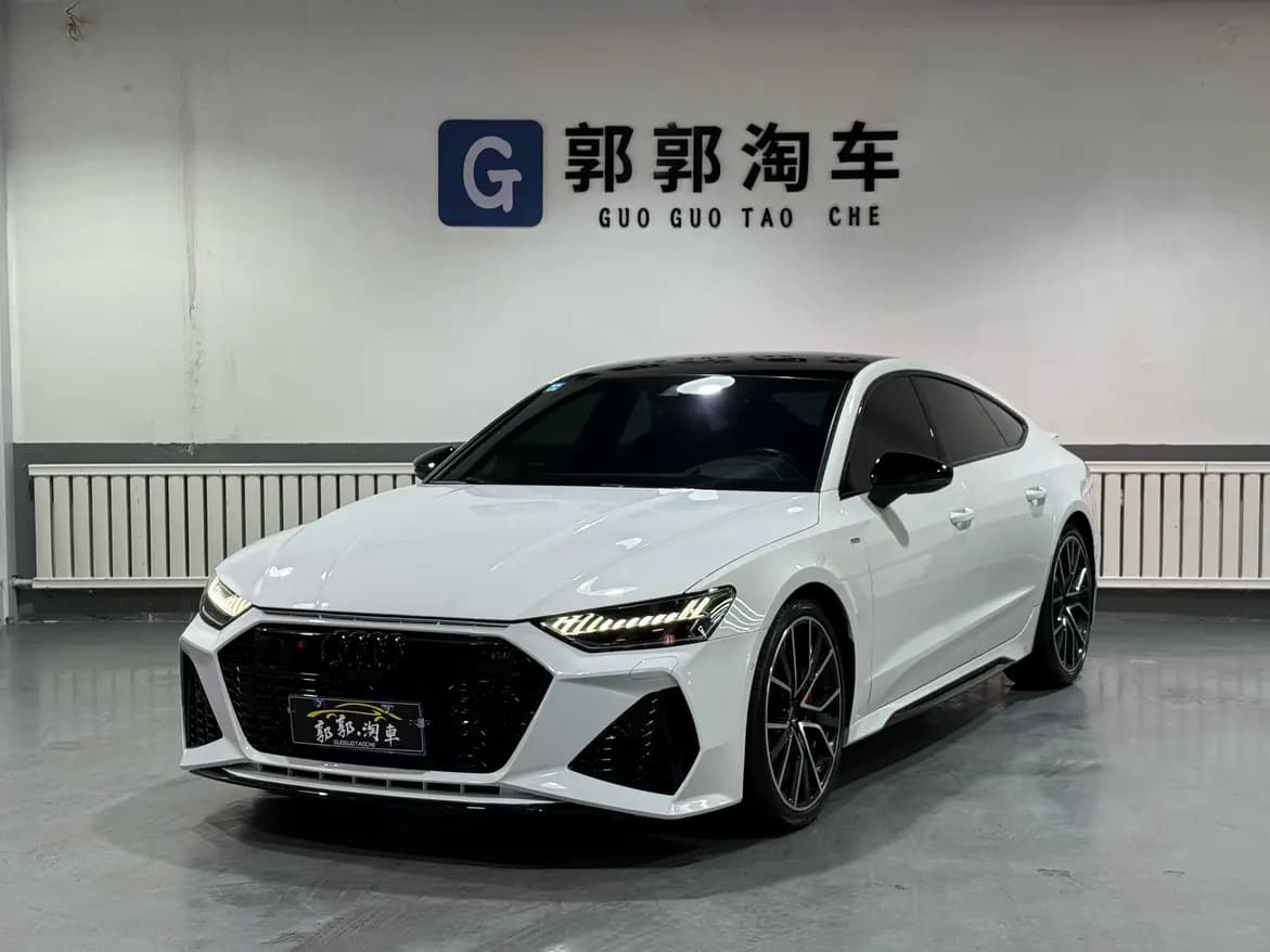 Audi A7 2023 г. 45101 км.