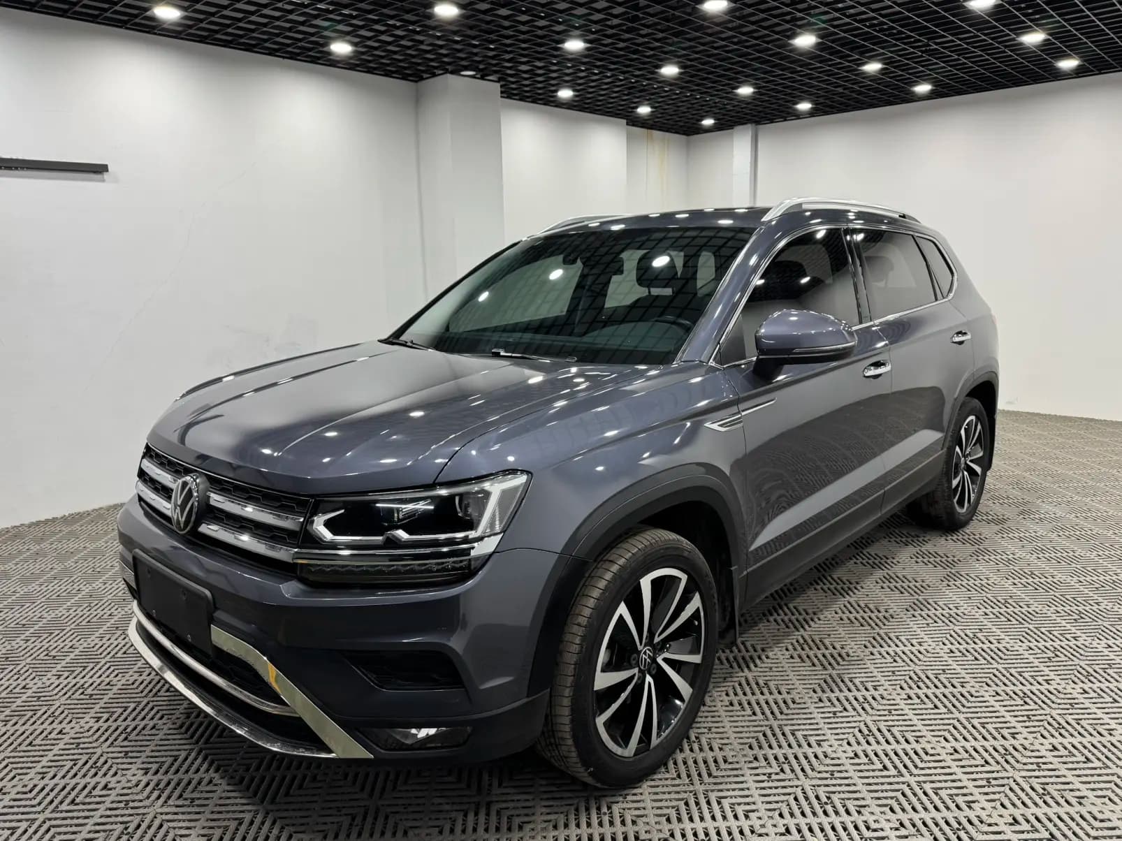 Volkswagen Tharu 2021 г. 26108 км.
