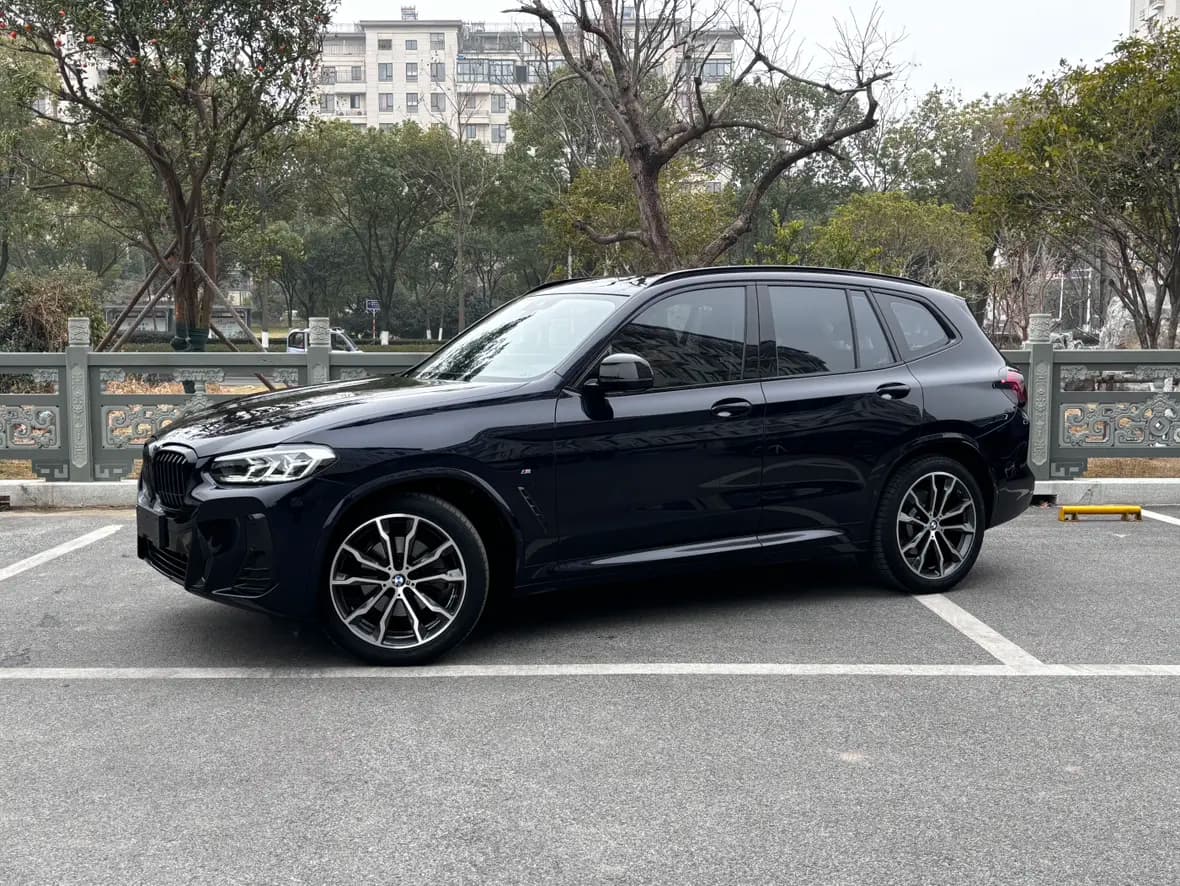 BMW X3 2022 г. 17000 км.