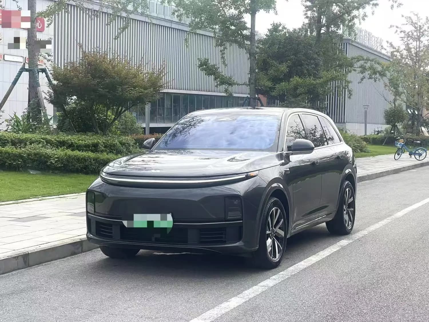 Lixiang L7 2023 г. 49034 км.