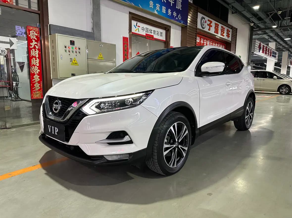 Nissan Qashqai 2021 г. 30000 км.