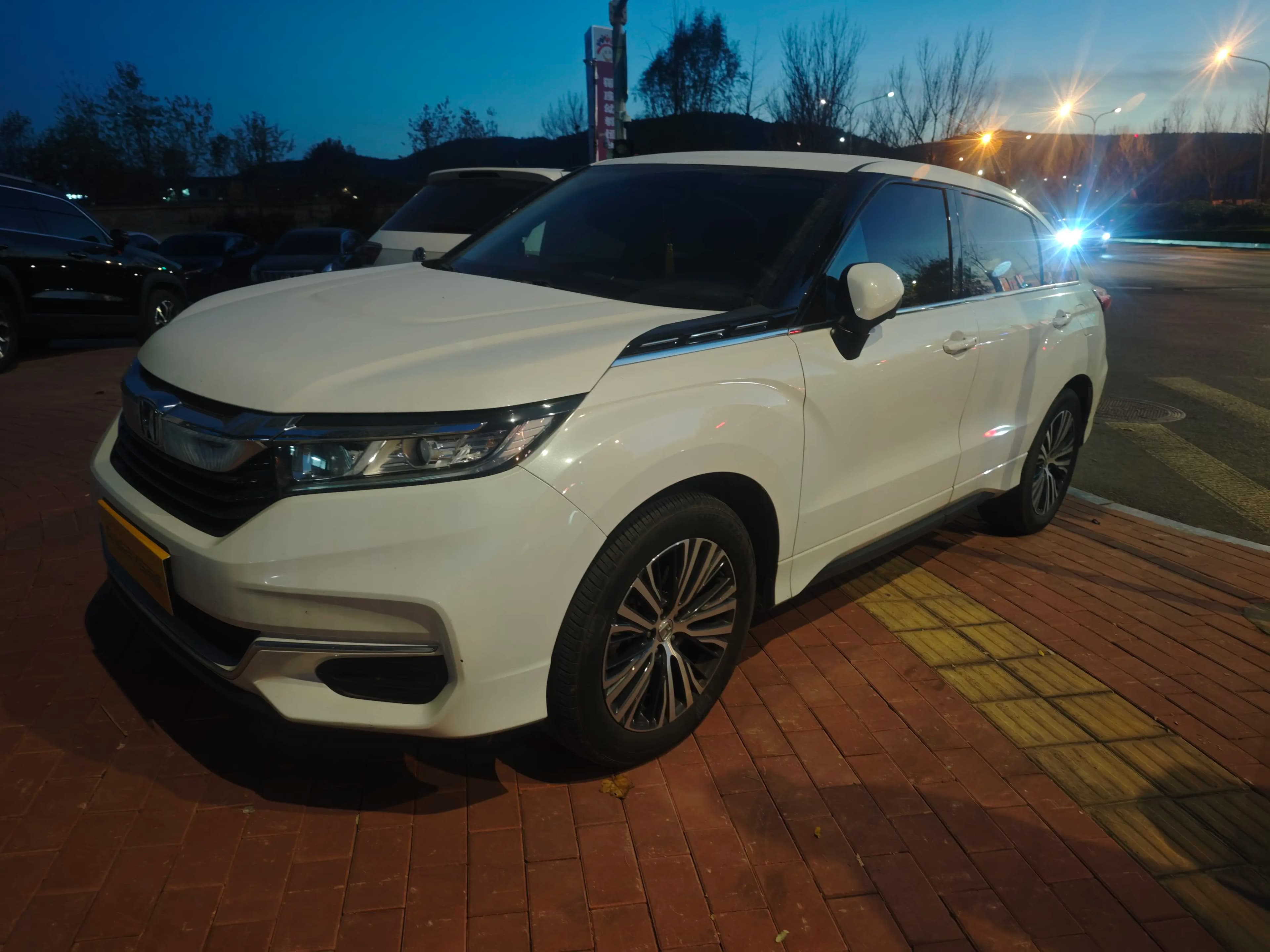 Honda Avancier 2023 г. 41731 км.