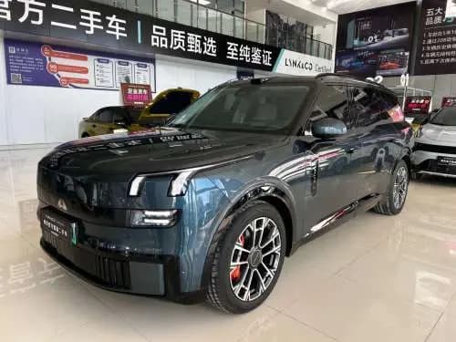 Lynk & Co 900 2025 г. 11050 км.