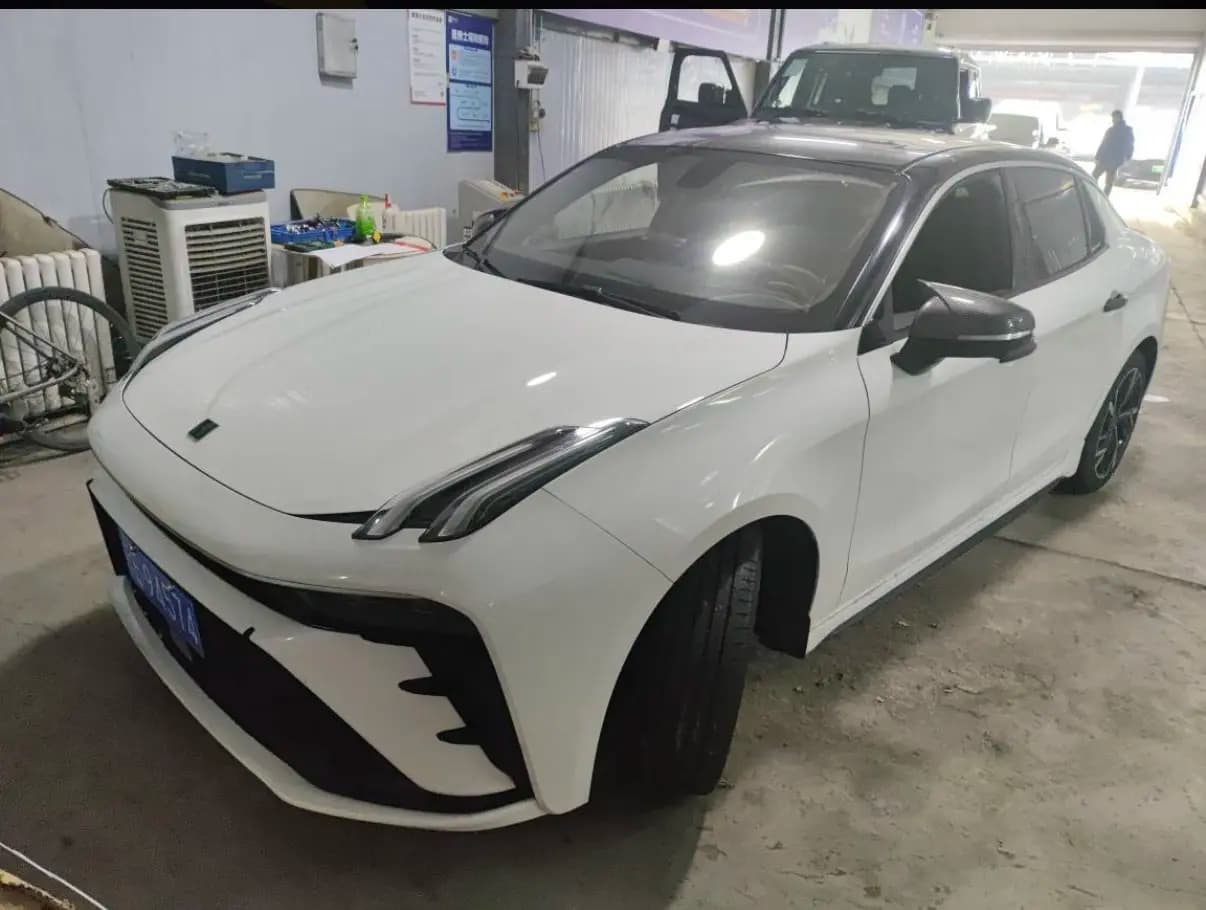 Lynk & Co 03 2023 г. 34074 км.