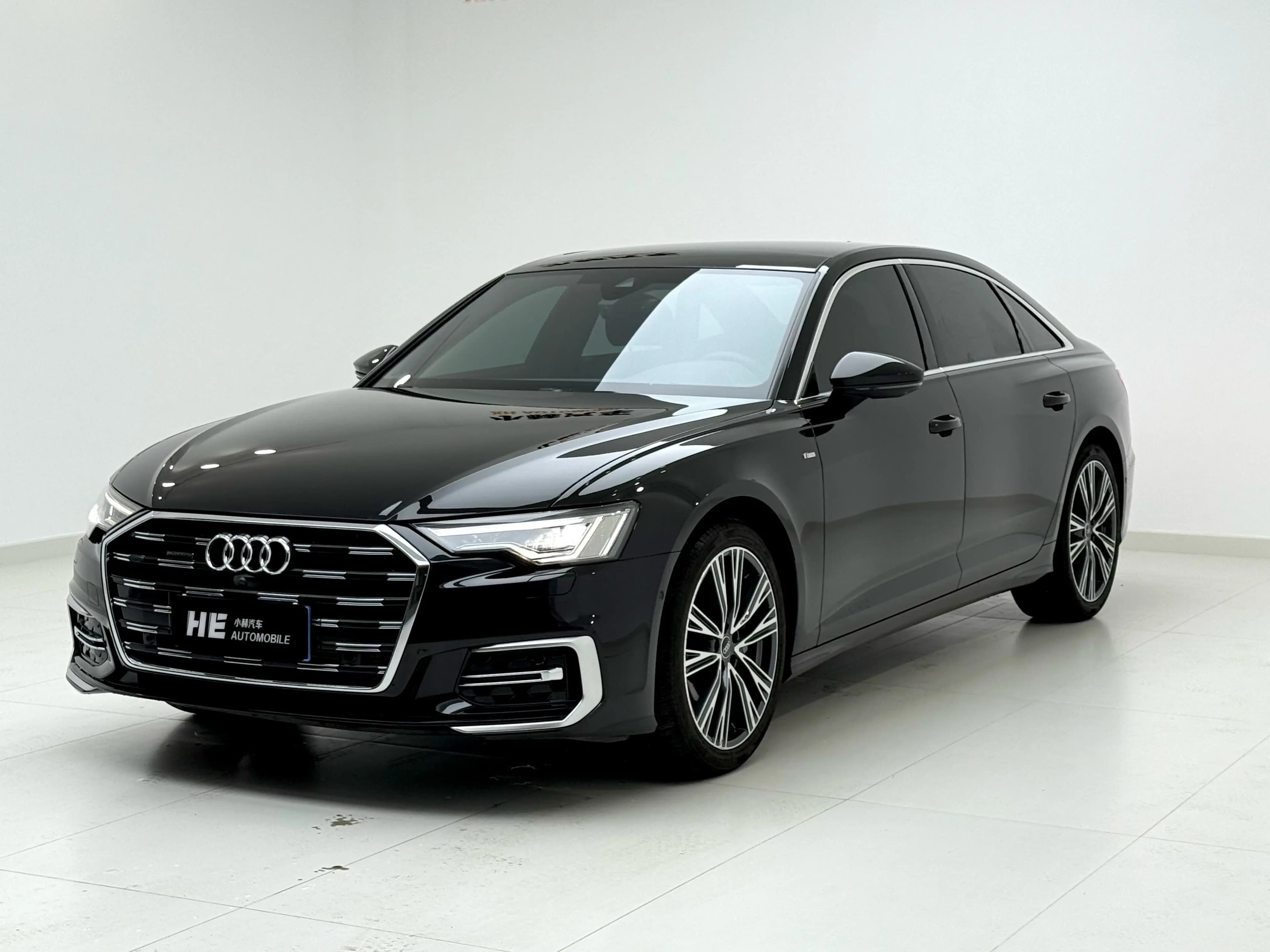 Audi A6L 2022 г. 60000 км.