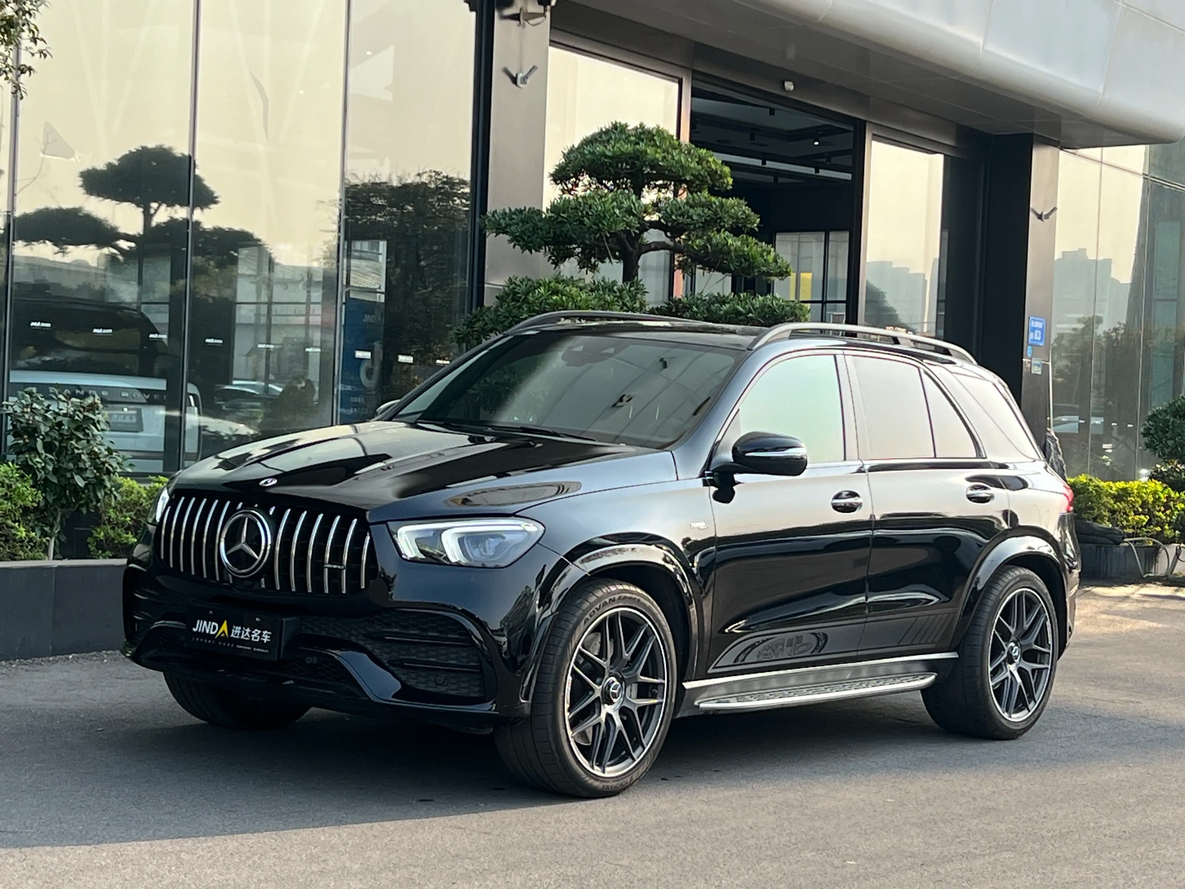Mercedes-Benz GLE AMG 2023 г. 24031 км.