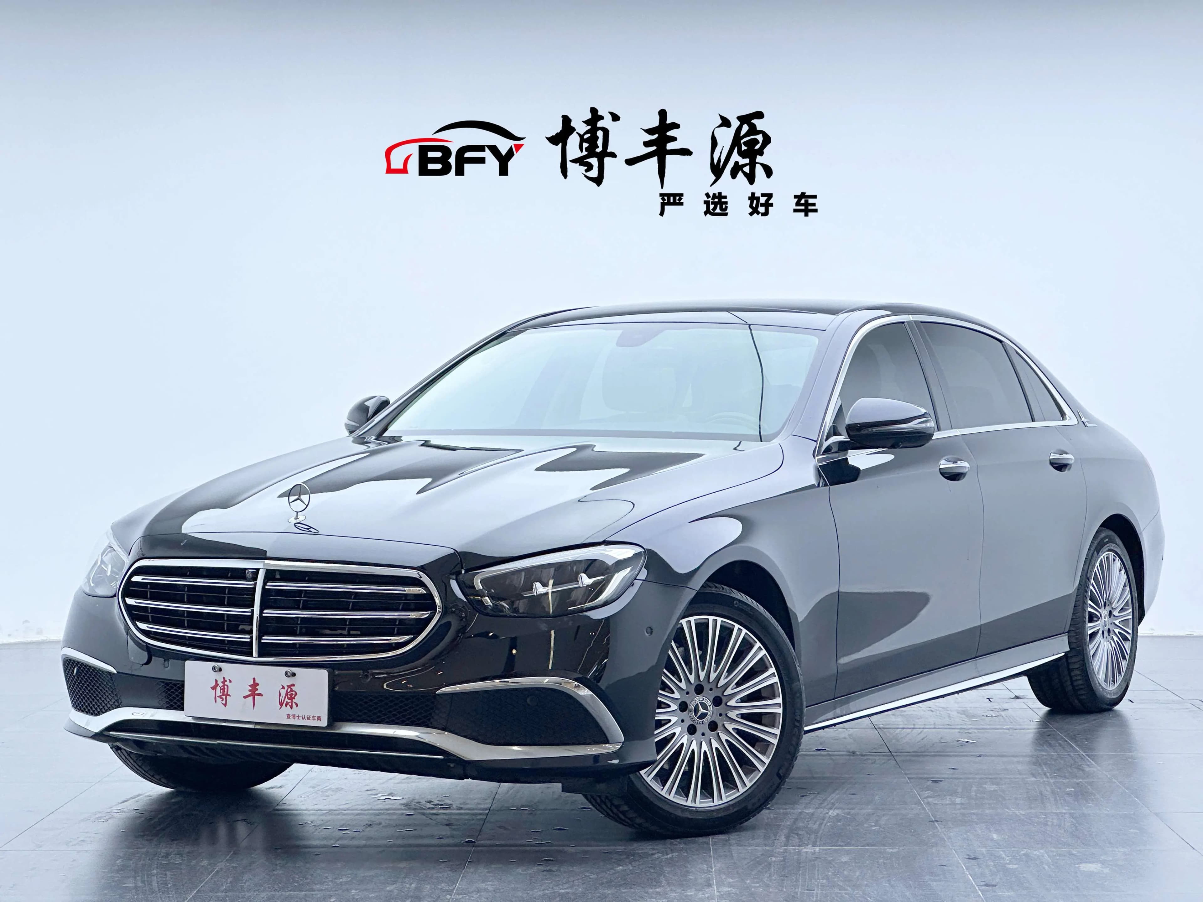 Mercedes-Benz E-Class 2023 г. 34945 км.