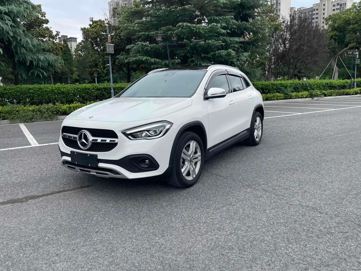 Mercedes-Benz GLA 2022 г. 51081 км.