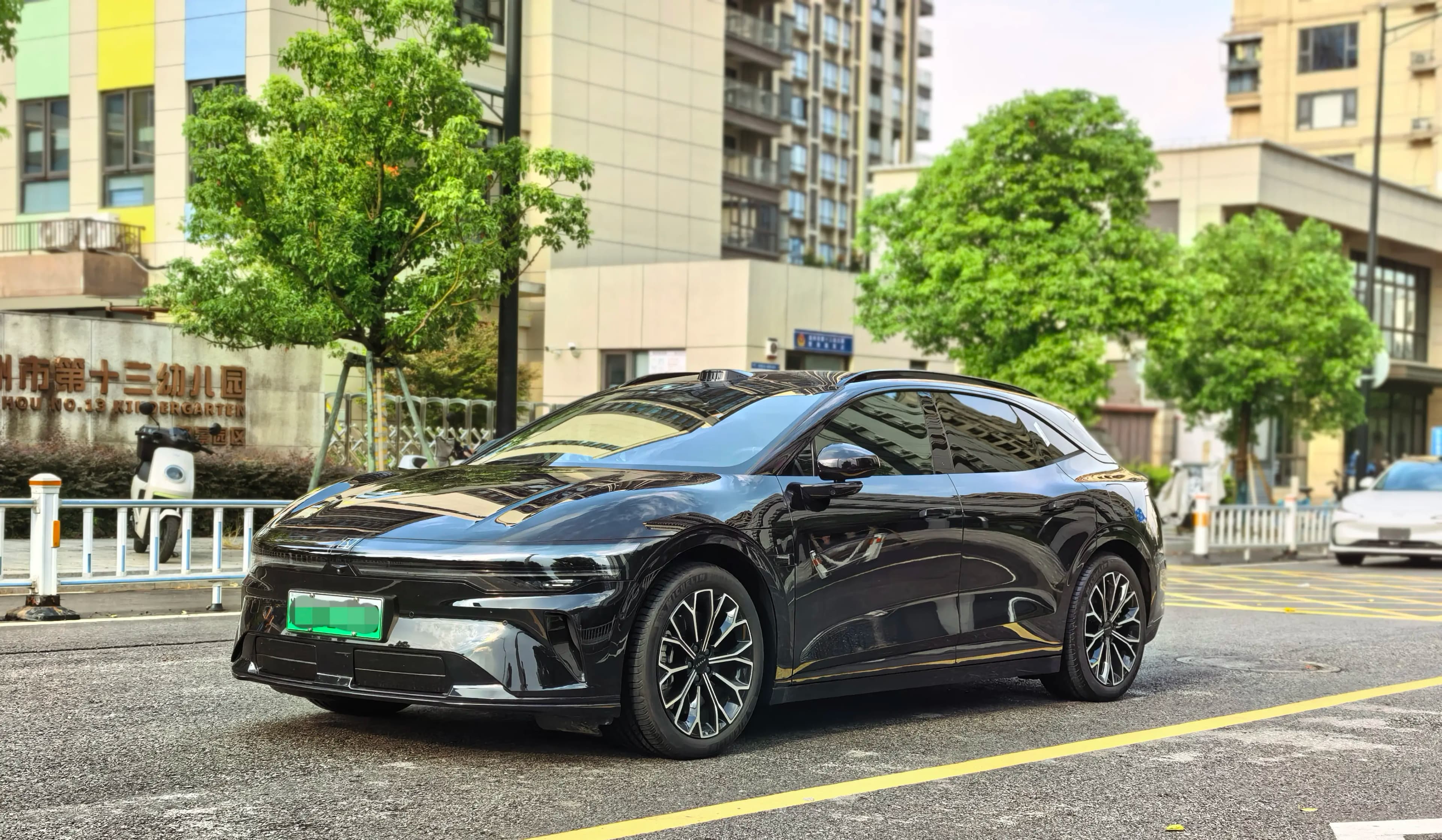 ZEEKR 007GT 2025 г. 8040 км.