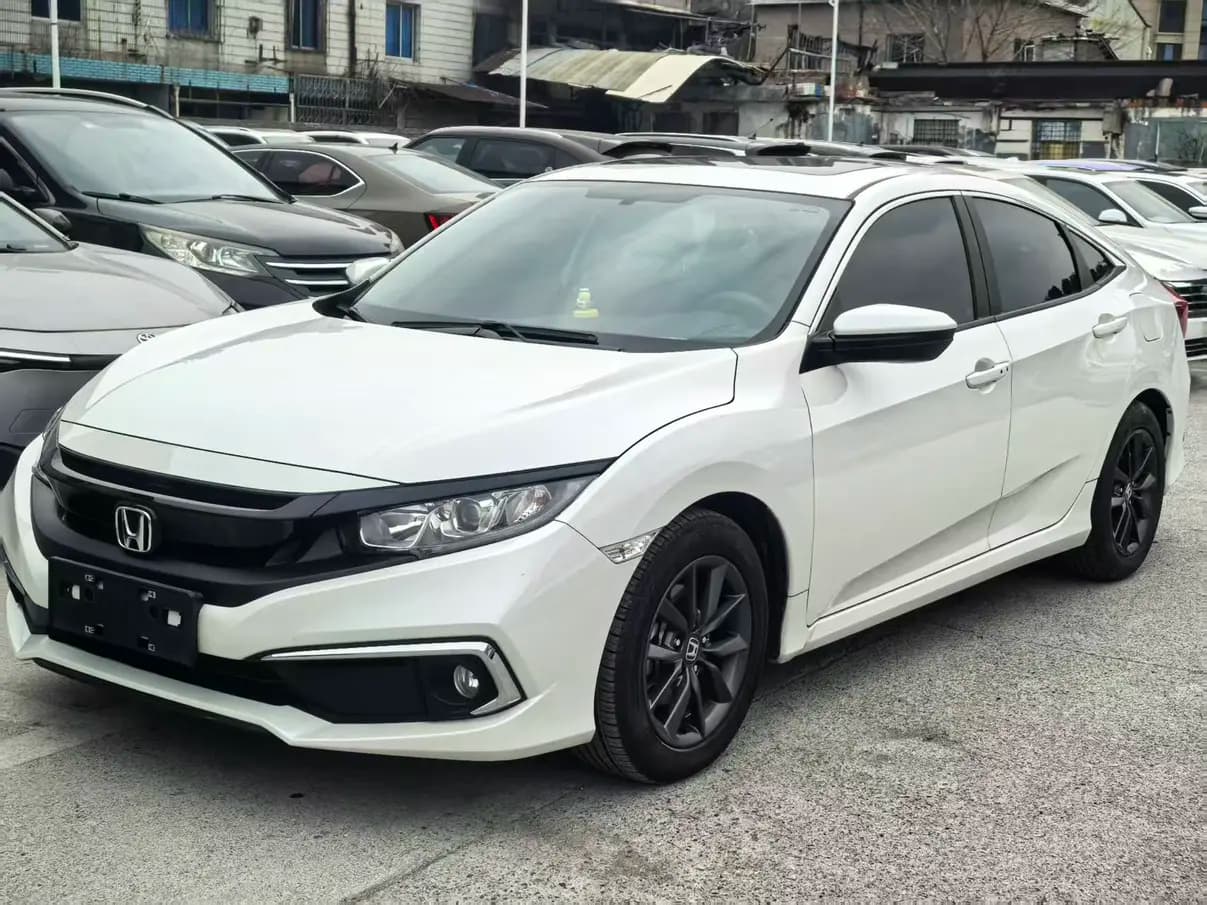 Honda Civic 2021 г. 33001 км.