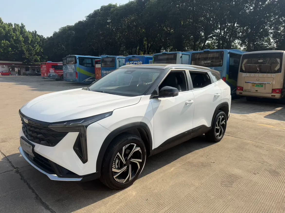 Geely Atlas 2023 г. 10011 км.