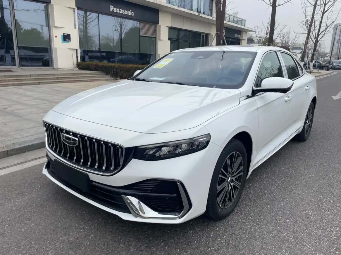 Geely Xingyue L 2.0T DCT (218 л.с.) 2025 г. 301 км