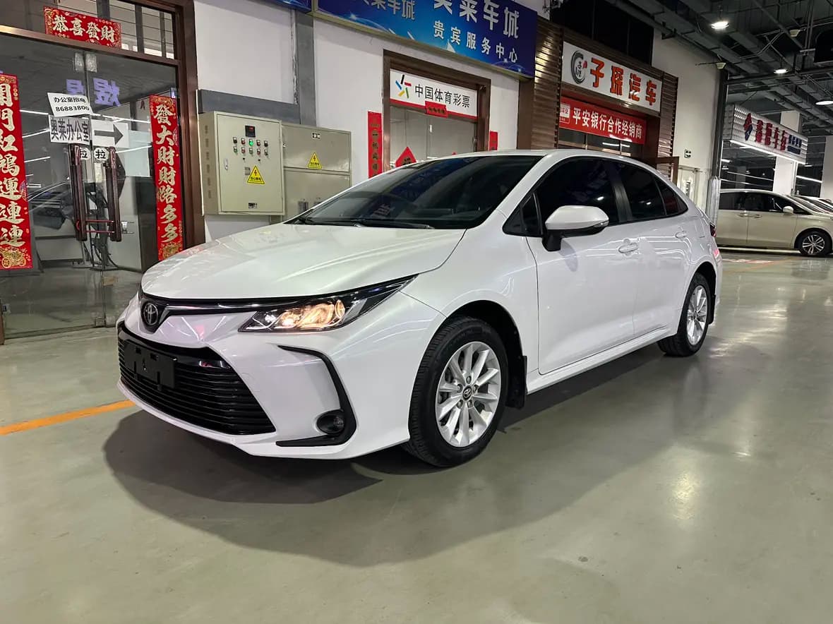 Toyota Corolla 2022 г. 44000 км.