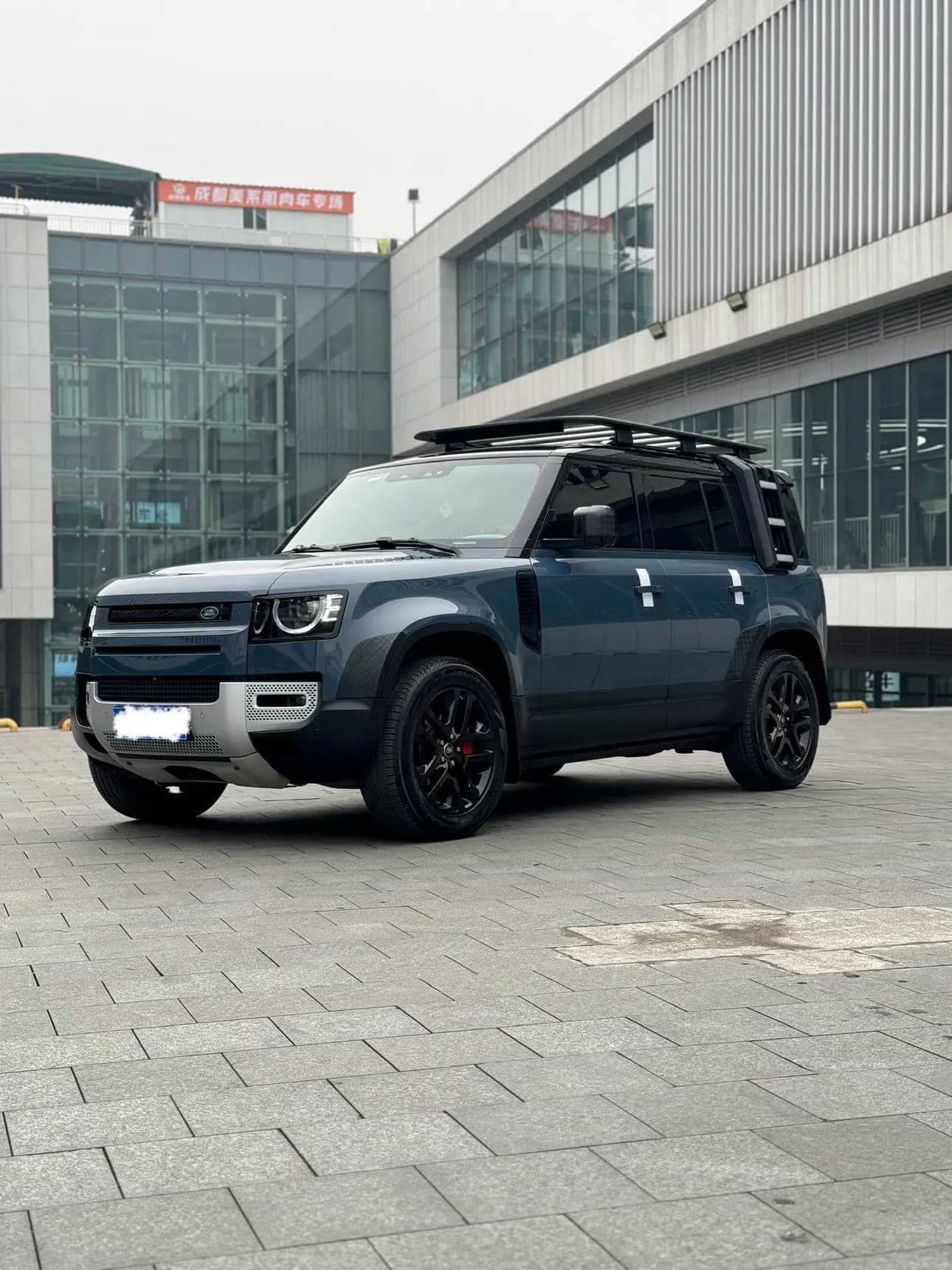 Land Rover Guard 2021 г. 84018 км.