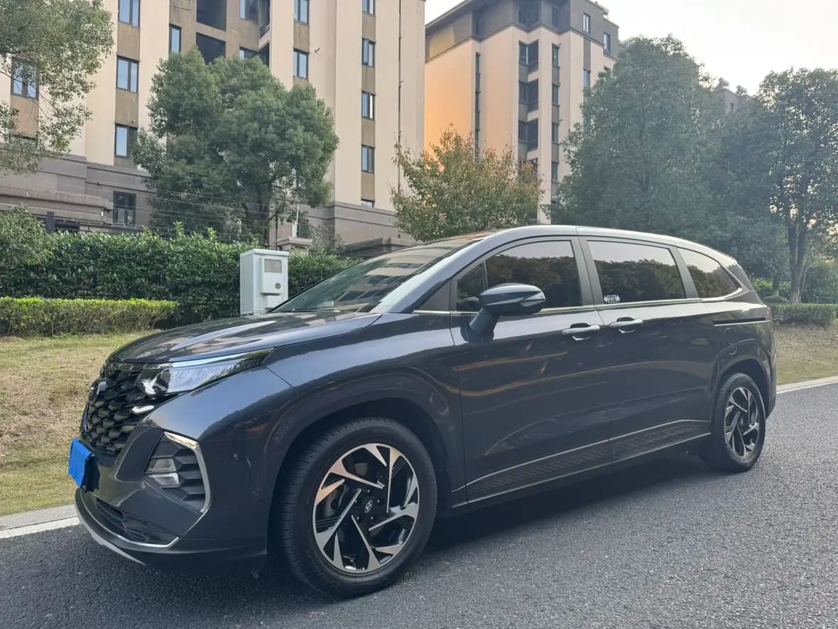 Hyundai Kustu 2022 г. 35131 км.