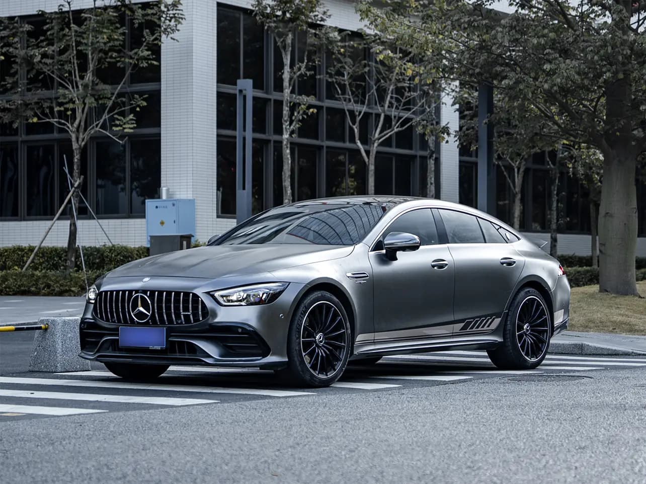 Mercedes-Benz AMG GT 2024 г. 30027 км.