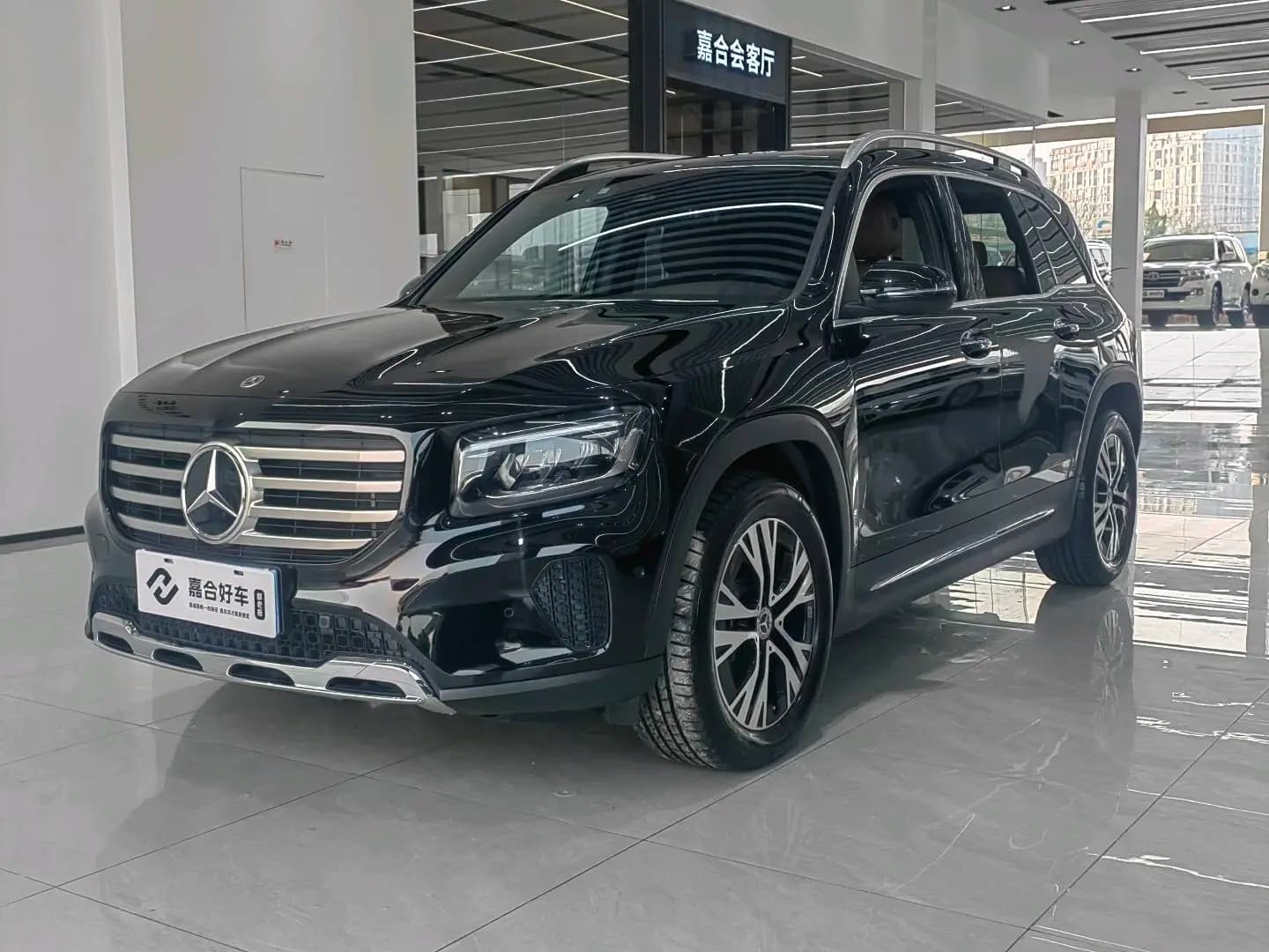 Mercedes-Benz GLB 2024 г. 36017 км.