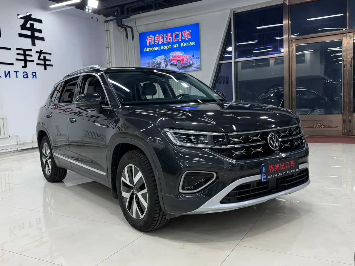 Volkswagen Tayron 2023 г. 39130 км.