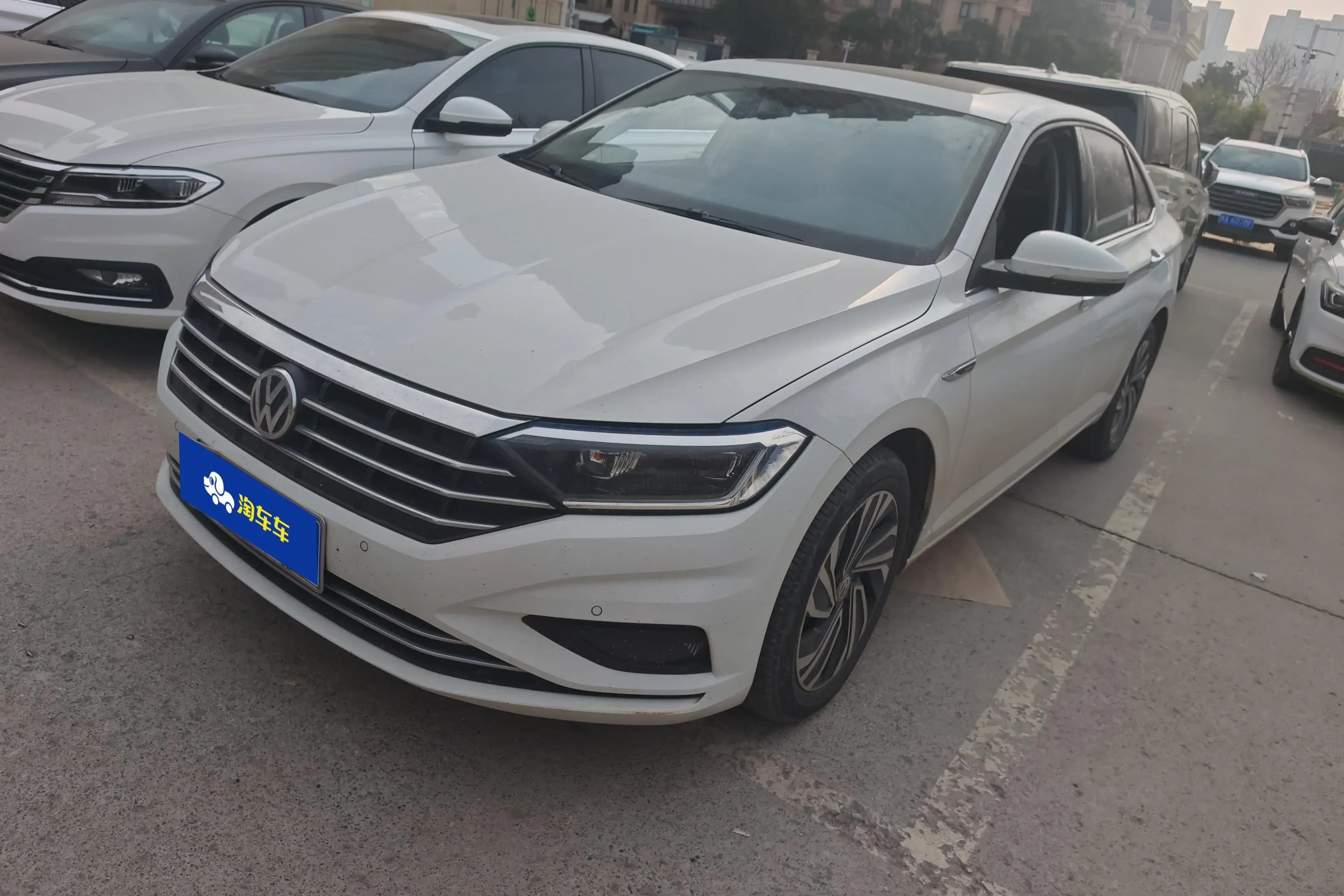 Volkswagen Sagitar 2021 г. 26806 км.