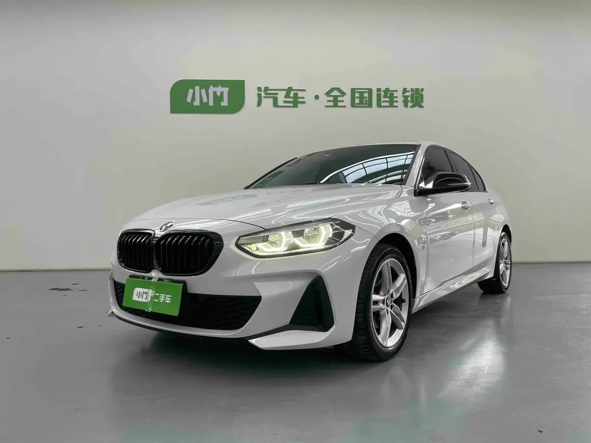 BMW 1 Series 2023 г. 35053 км.