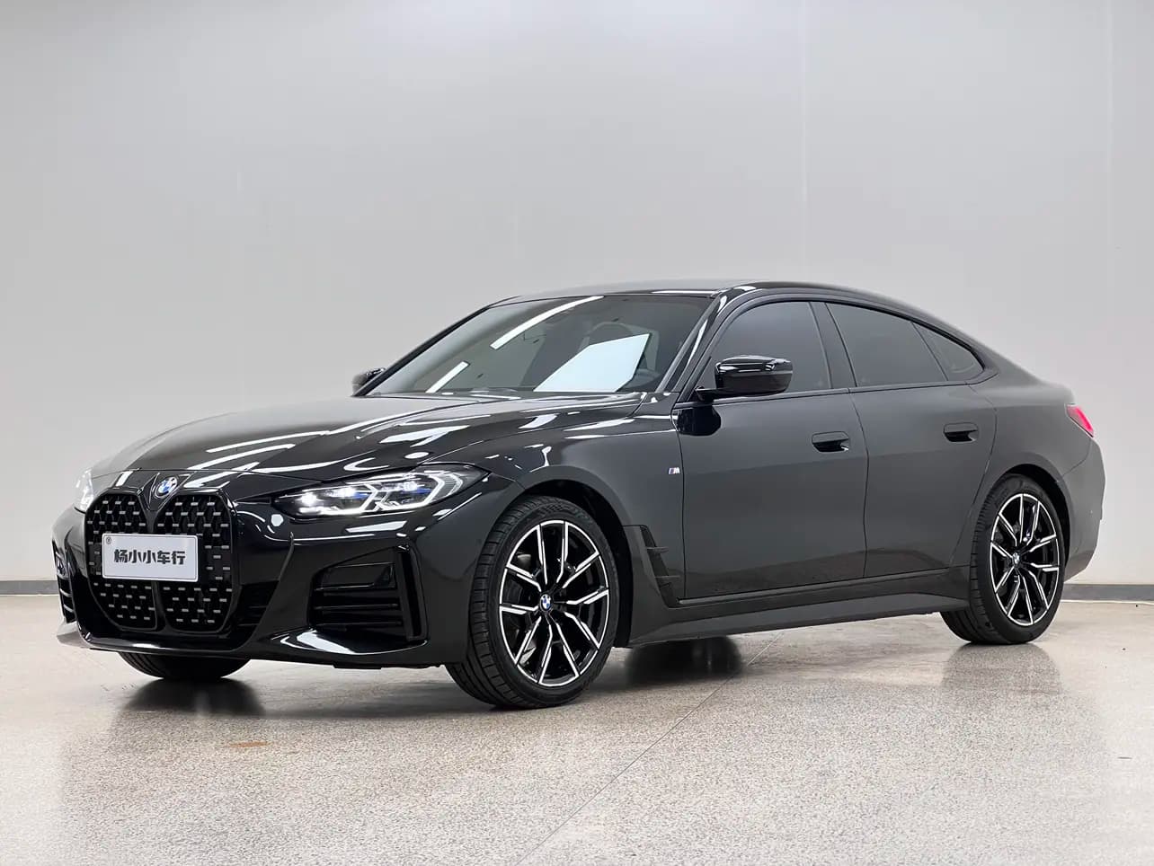 BMW 4 Series 2022 г. 47113 км.