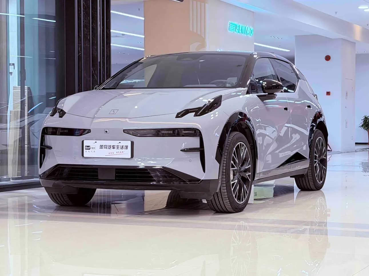 ZEEKR X 2024 г. 3051 км.