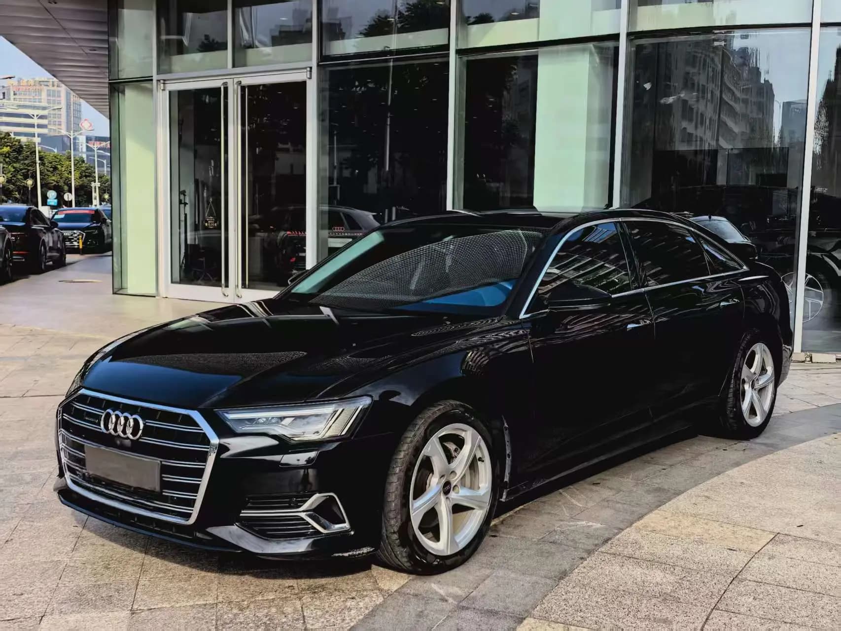 Audi A6L 2023 г. 51316 км.