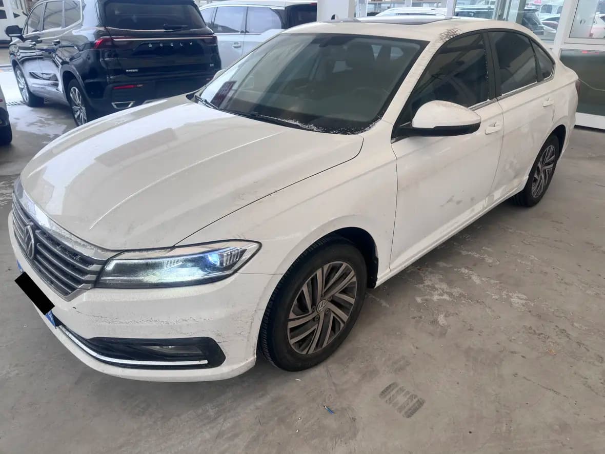 Volkswagen Lavida 2022 г. 23059 км.