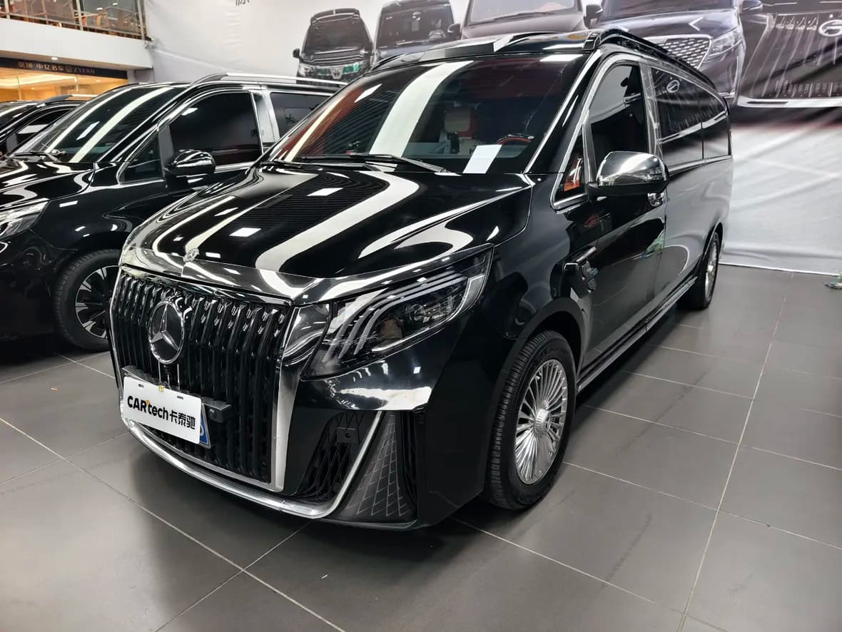 Mercedes-Benz Vito 2024 г. 75075 км.