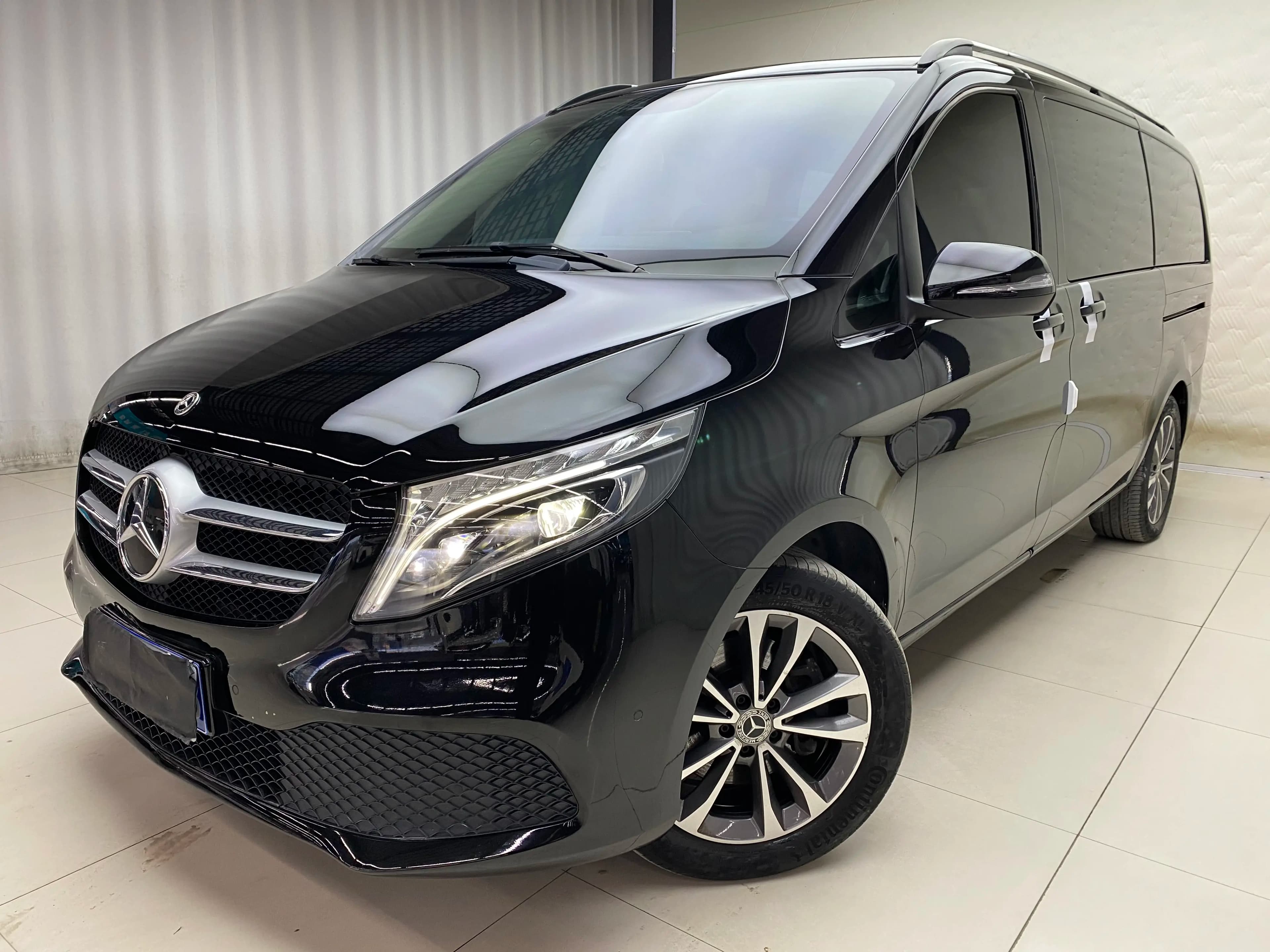 Mercedes-Benz Mercedes Benz V Class 2021 г. 47092 км.