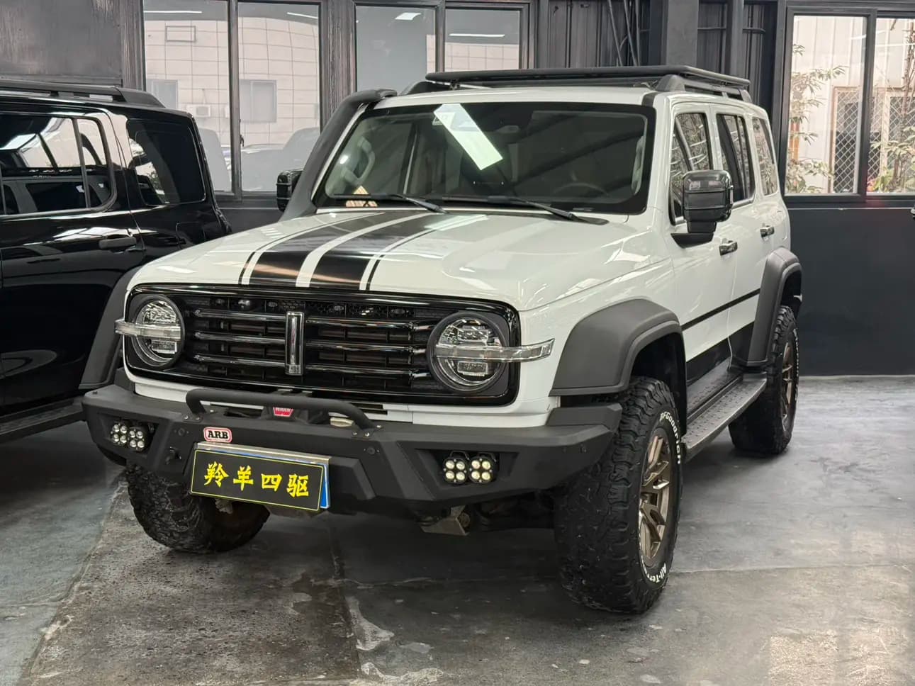 Tank 300 2021 г. 80000 км.