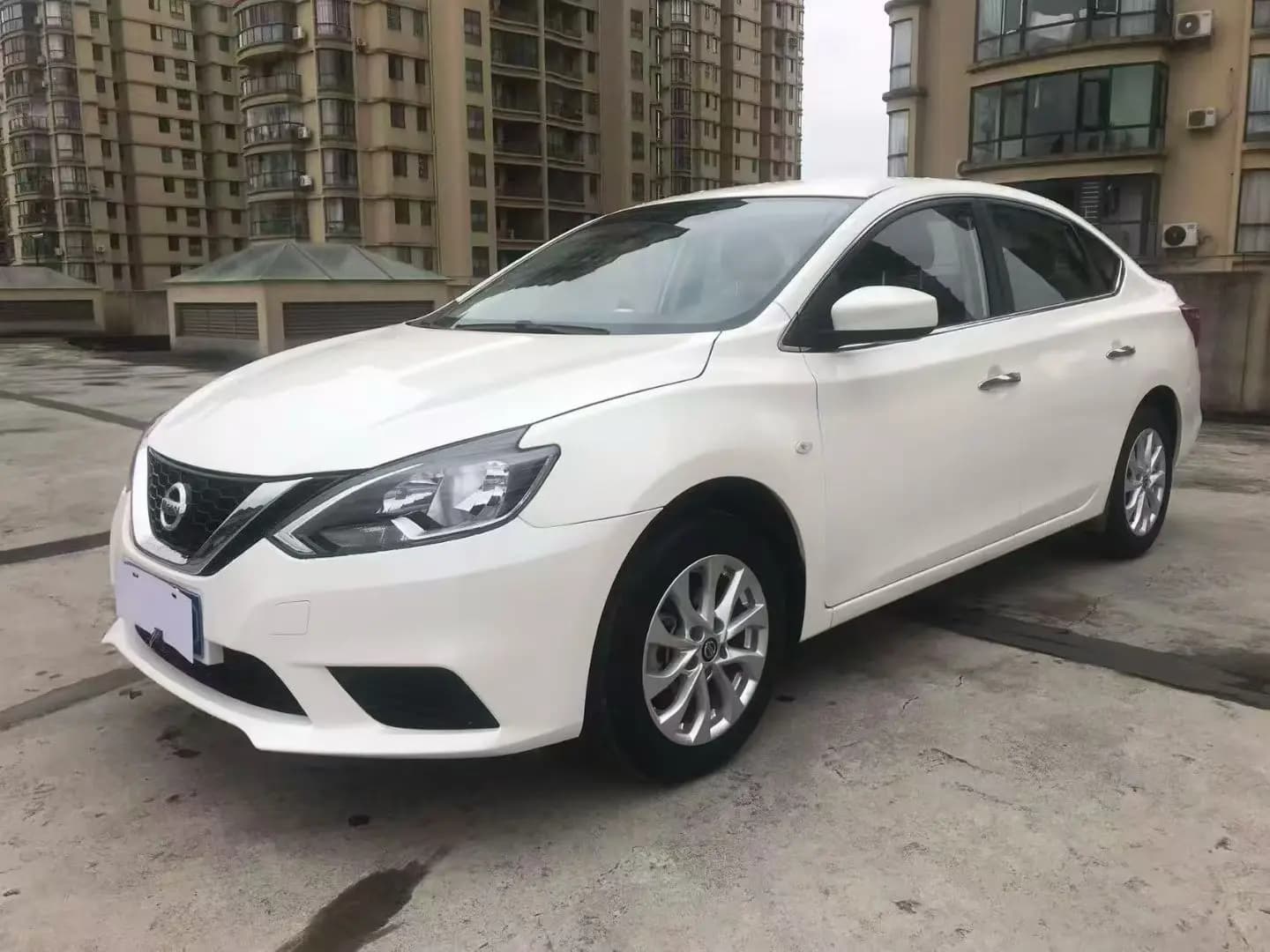 Nissan Sylphy 2023 г. 54048 км.