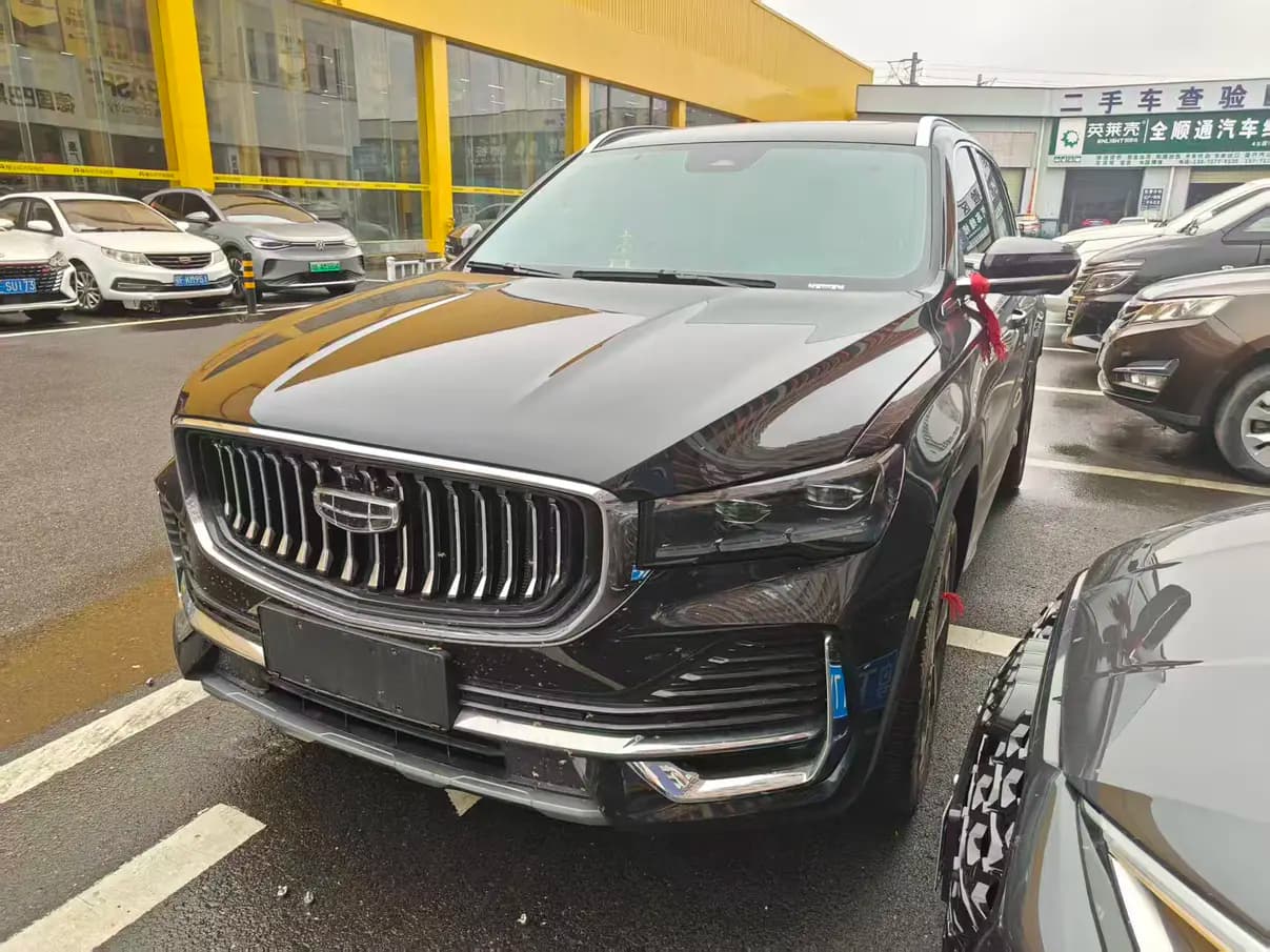 Geely Monjaro 2025 г. 10149 км.