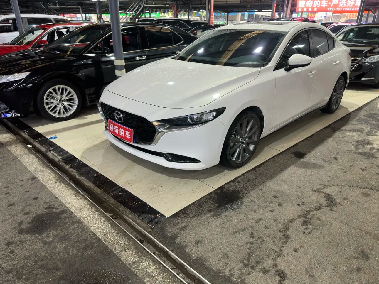 Mazda Axela 2023 г. 17238 км.