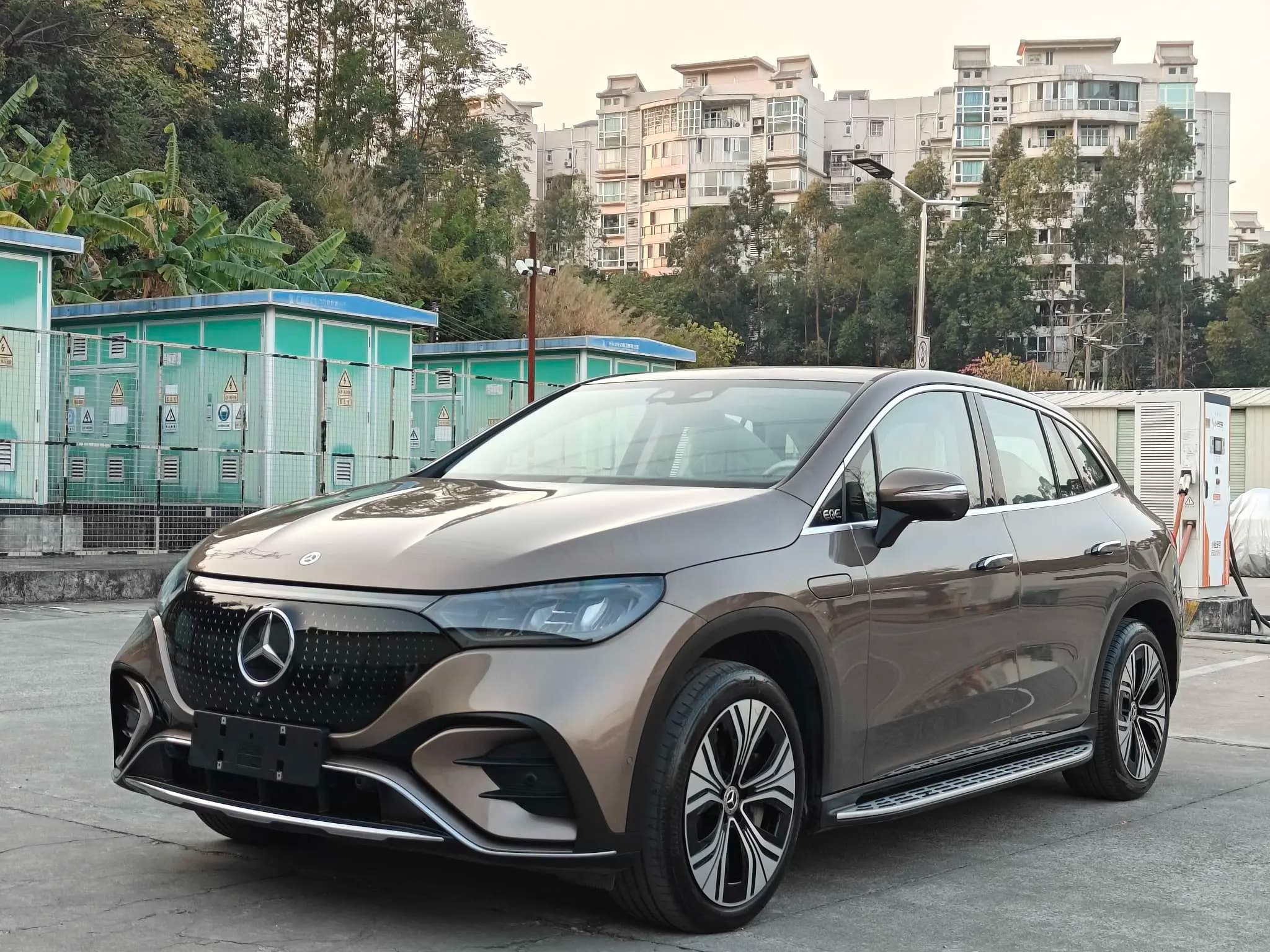 Mercedes-Benz EQE SUV 2023 г. 74131 км.