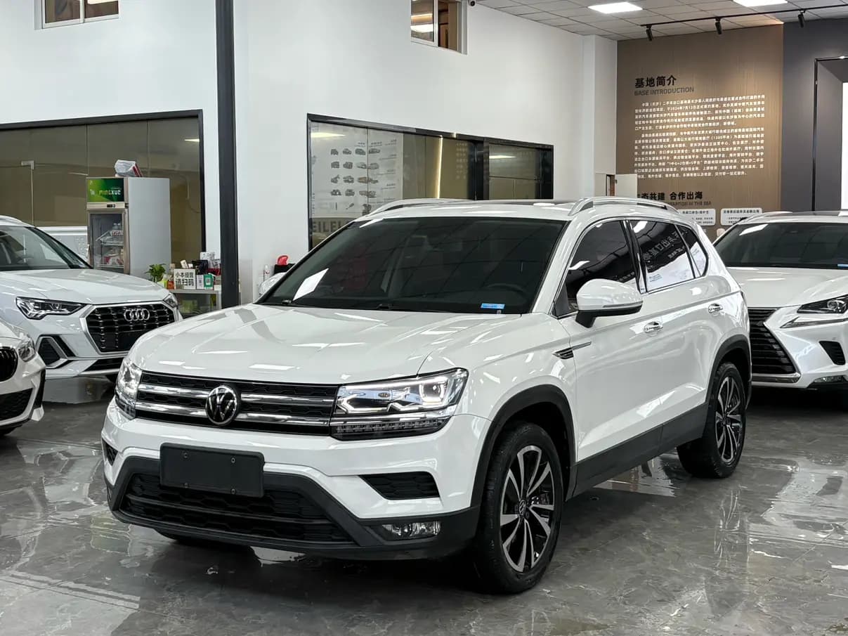 Volkswagen Tharu 2022 г. 31134 км.