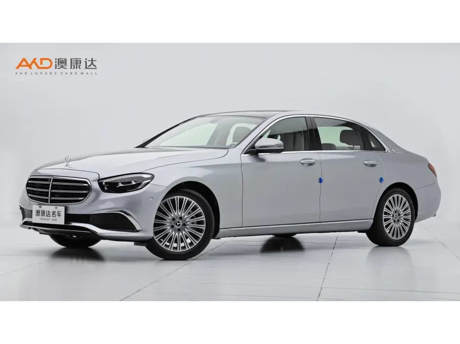 Mercedes-Benz E-Class 2021 г. 17132 км.
