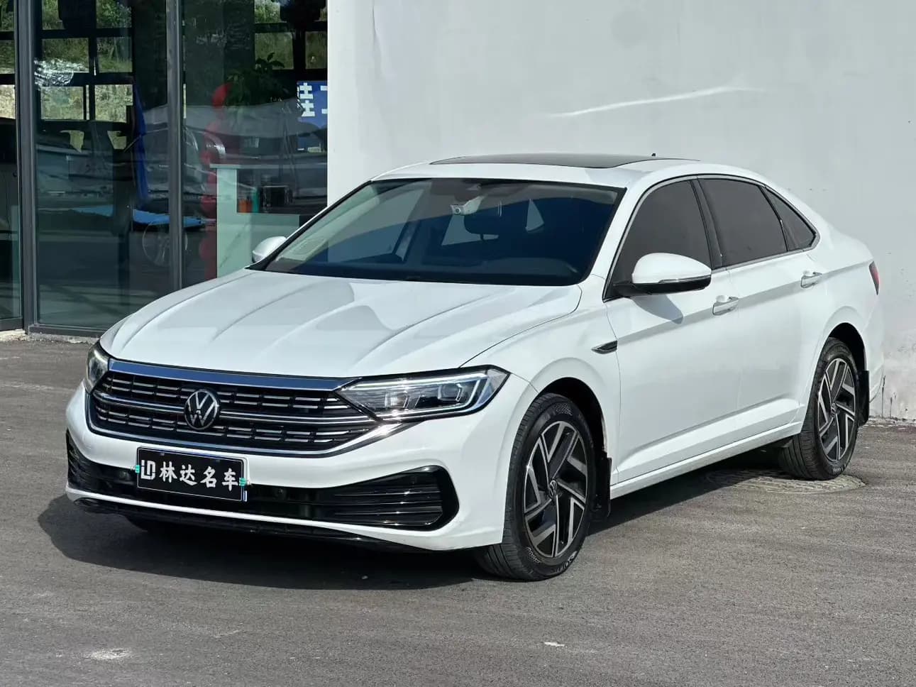 Volkswagen Sagitar 2025 г. 20057 км.