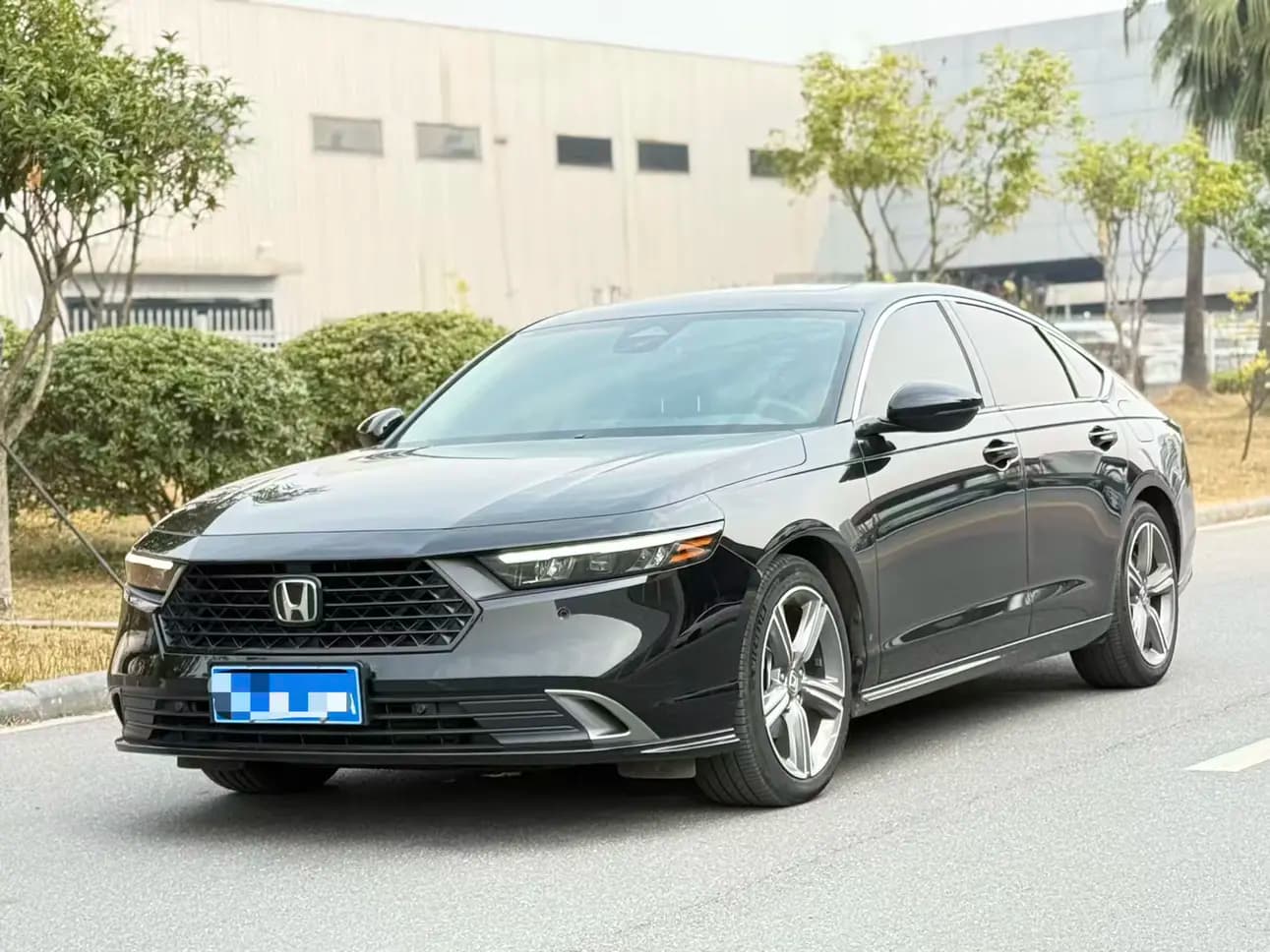 Honda Accord 1.5 CVT (195 л.с.) 2023 г. 40002 км