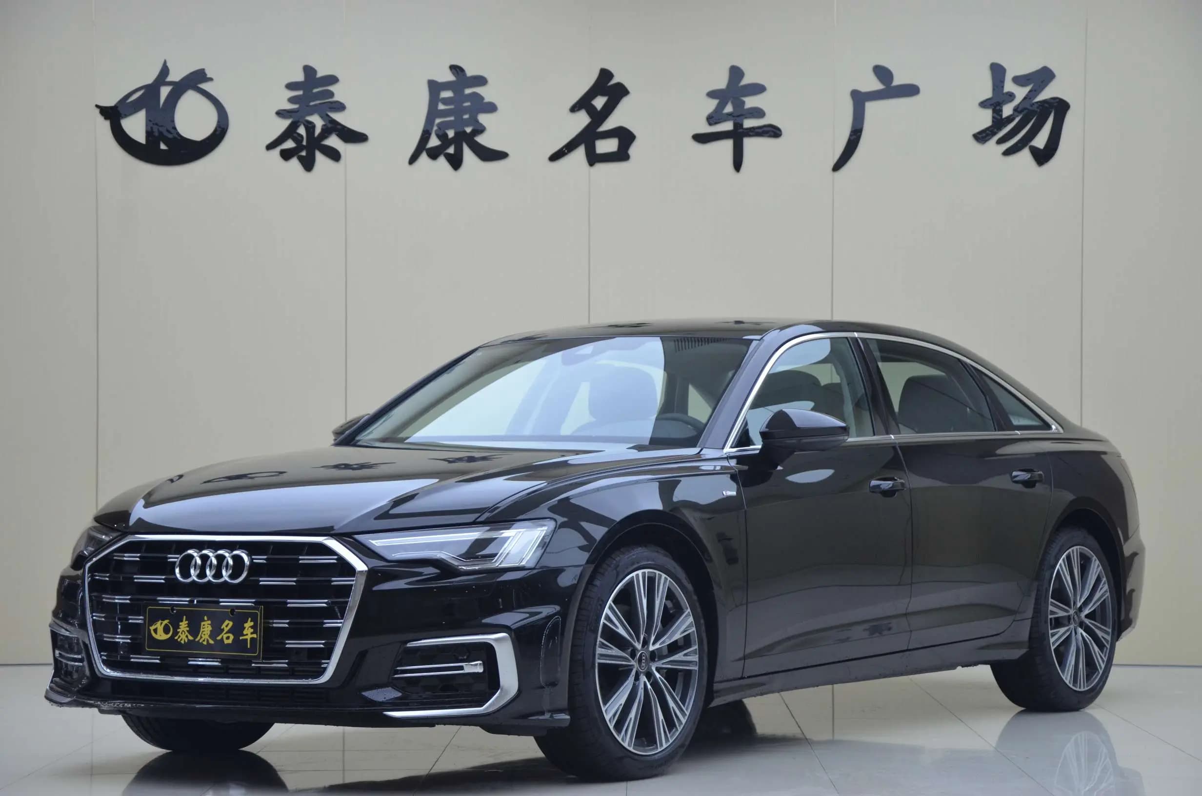 Audi A6L 45 TFSI 2.0 quattro S tronic (245 л.с.) 2025 г. 104 км