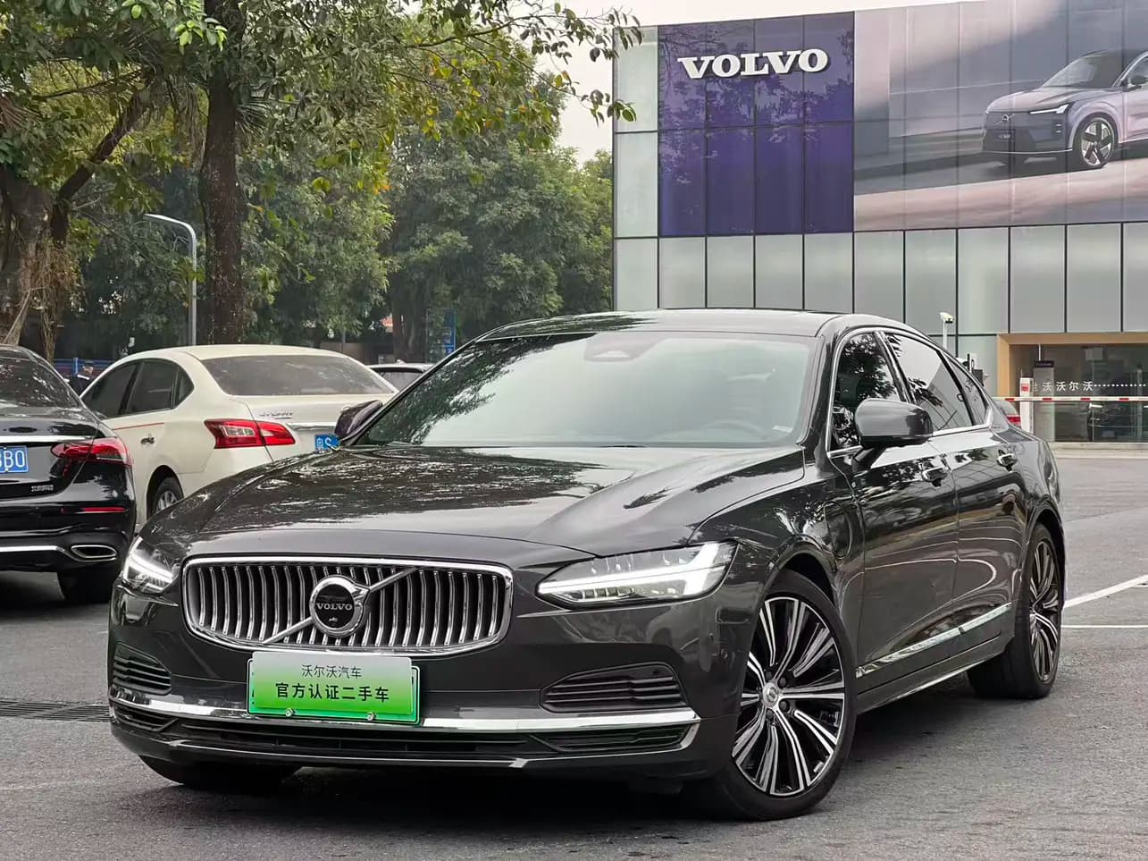 Volvo S90 PHEV 2022 г. 86095 км.