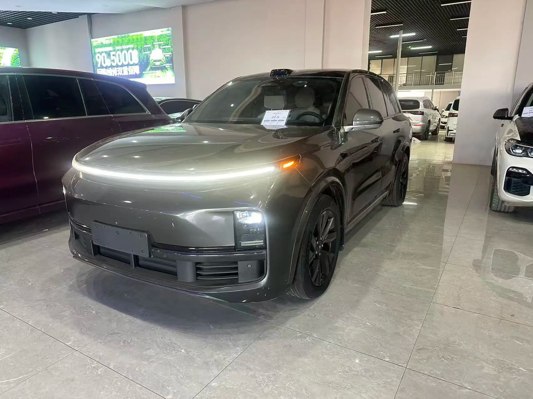 Lixiang L8 2023 г. 91137 км.